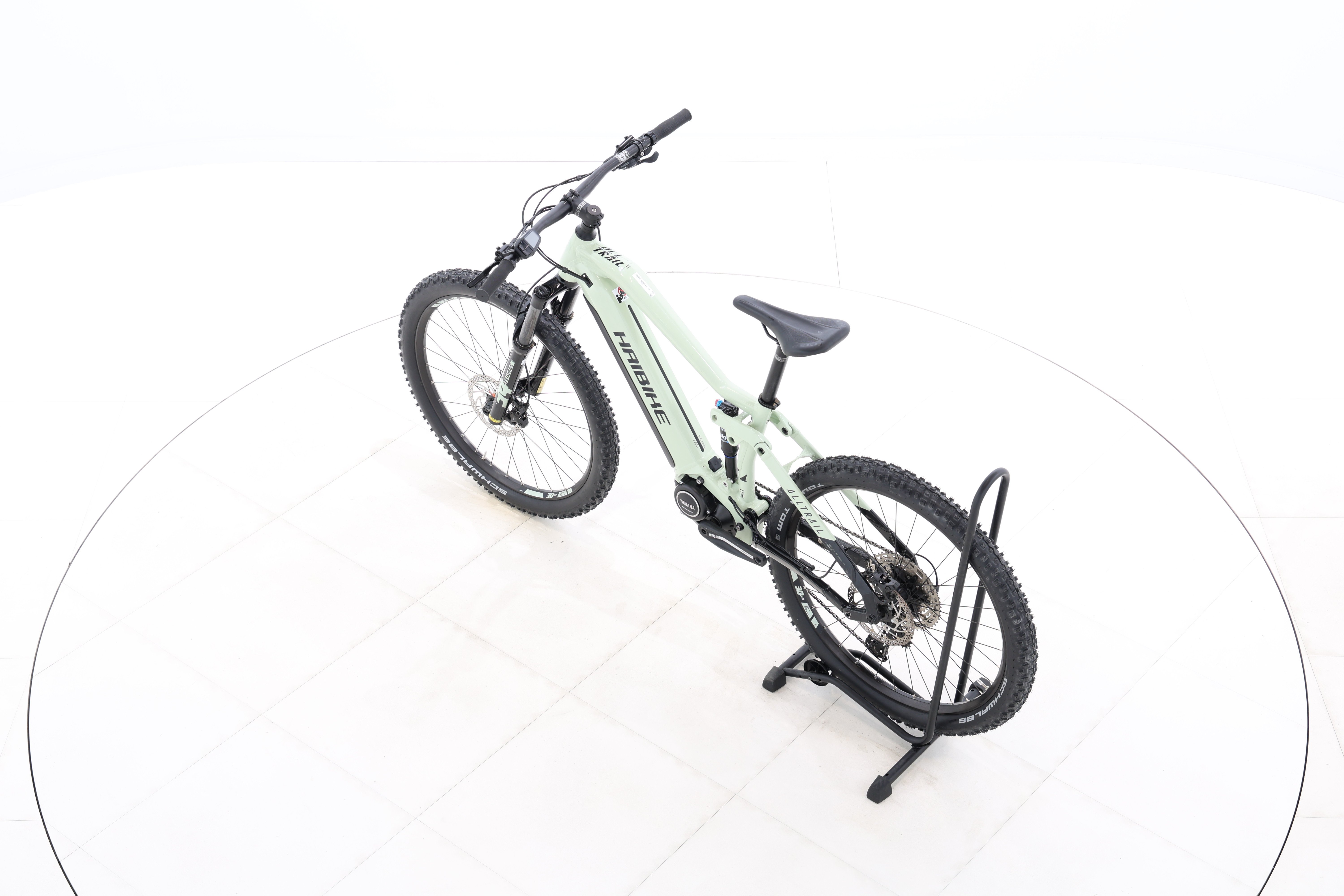 384345e2-caa5-4681-9c08-8ef36dc01e83