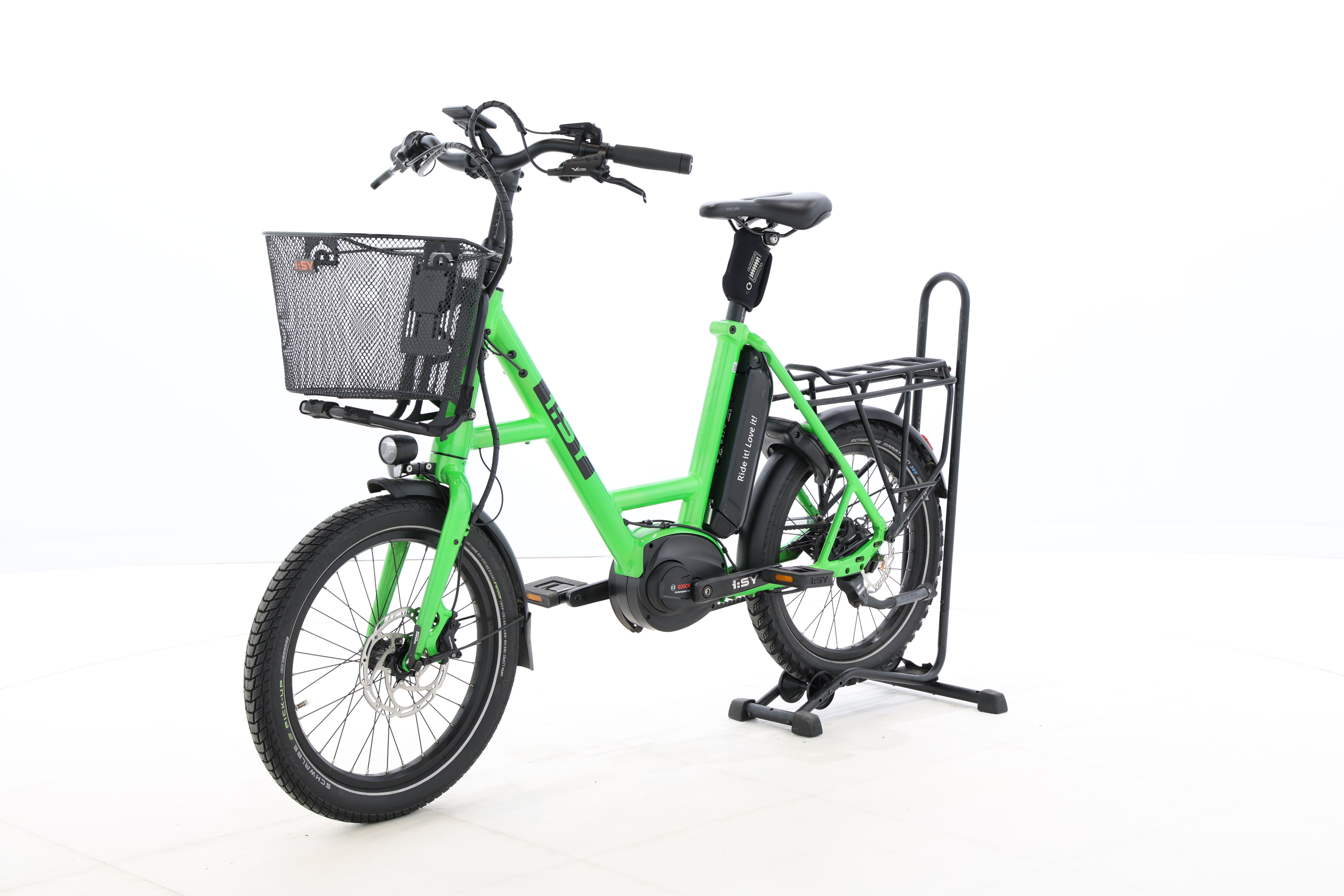 cd15fe7f-aa26-413f-add6-9ee73b7c3eb7