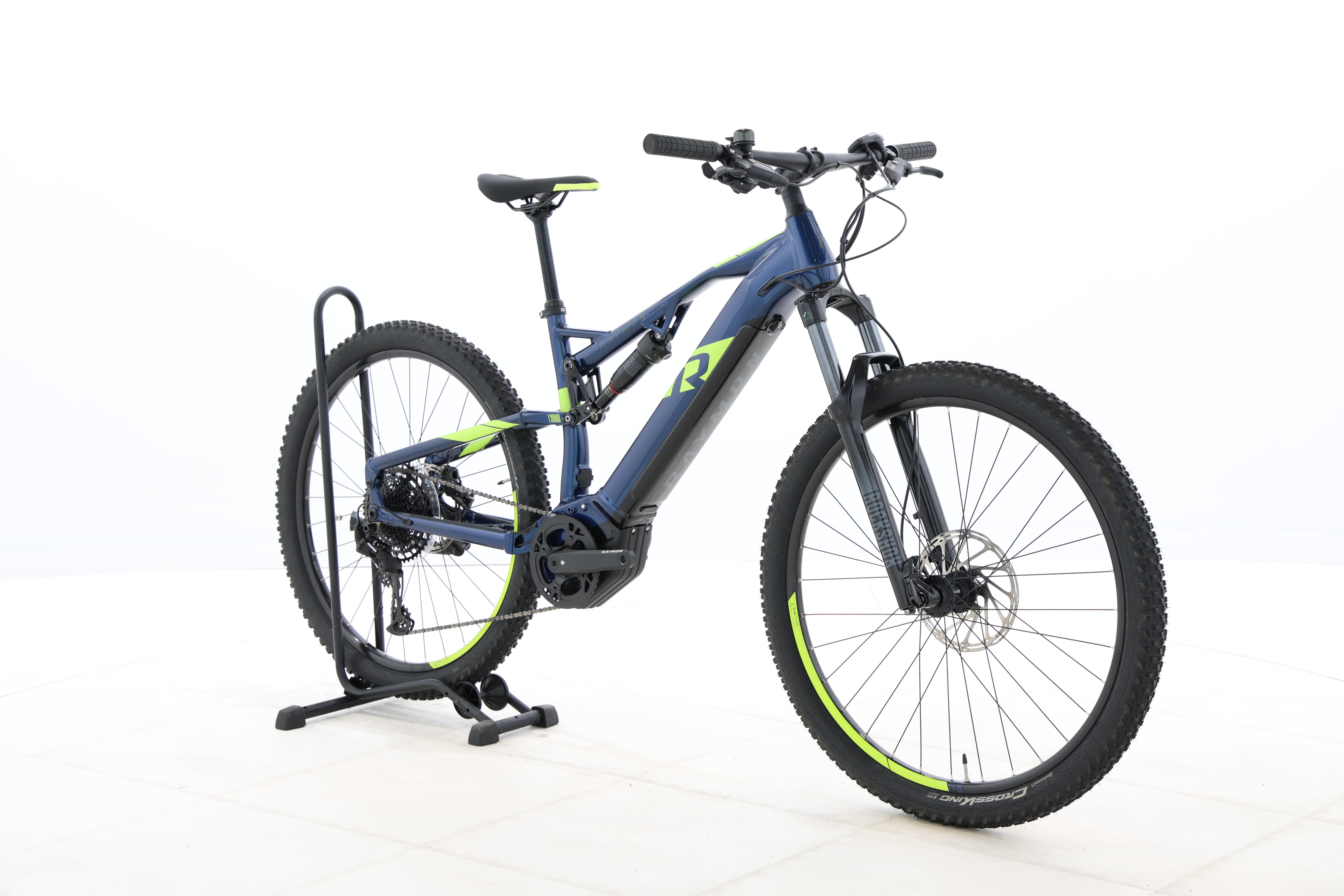 f78d7cf1-c72a-4774-b416-7a5b456dea6c