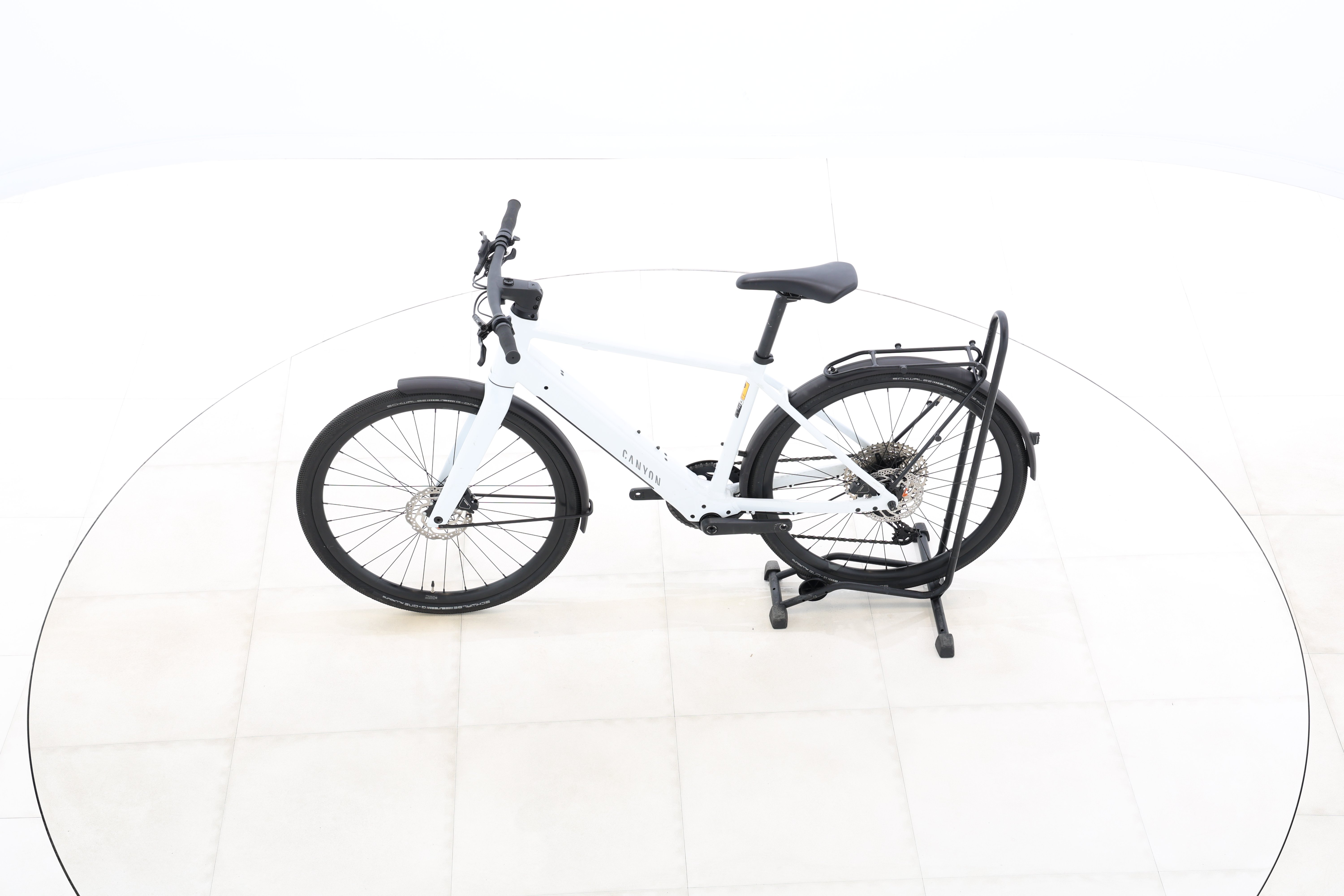 5b64d073-aead-43e9-b287-33fb5c9087c2