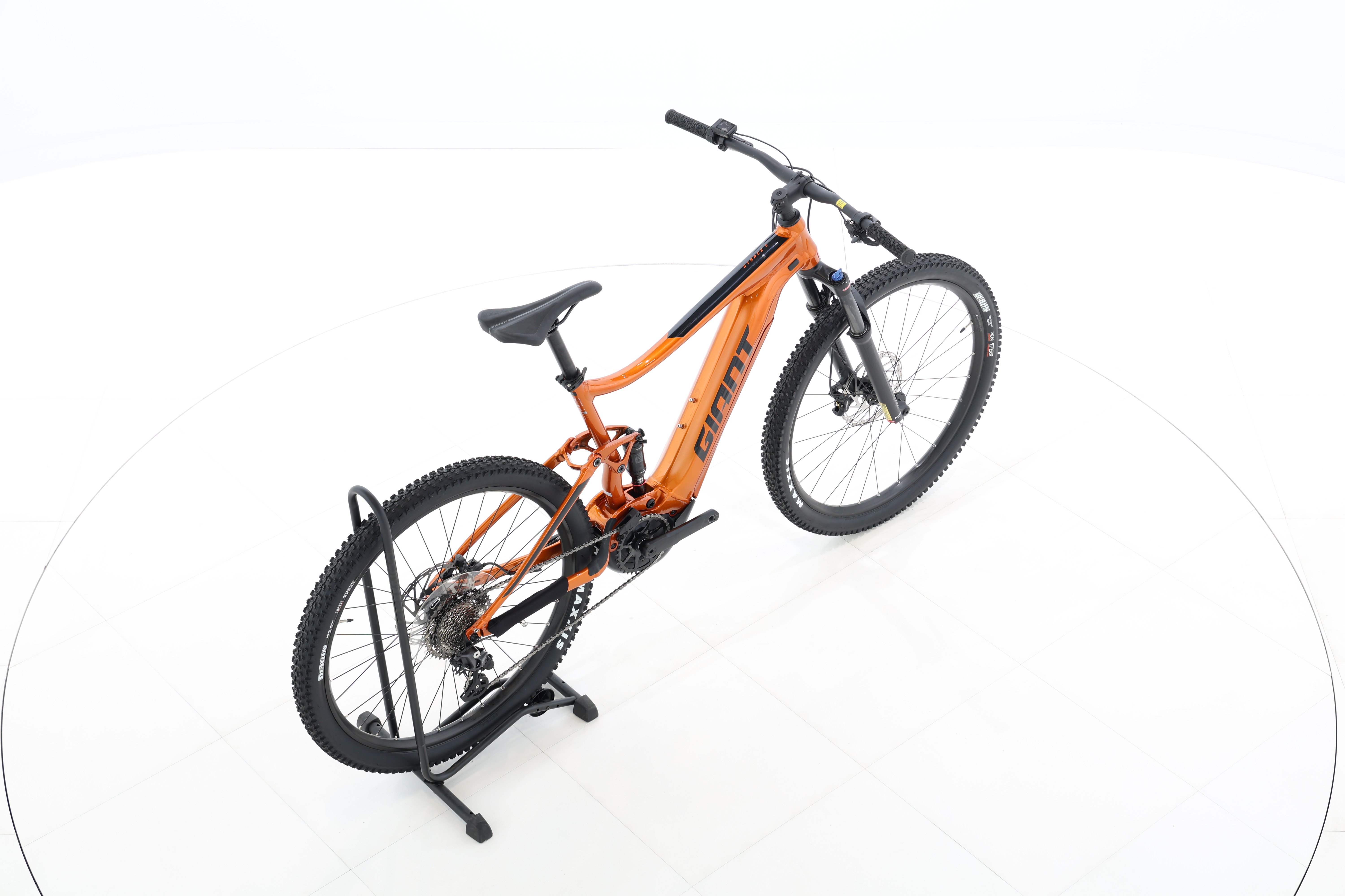 c720f06d-1041-4fd2-9d09-e26ebbb582a6