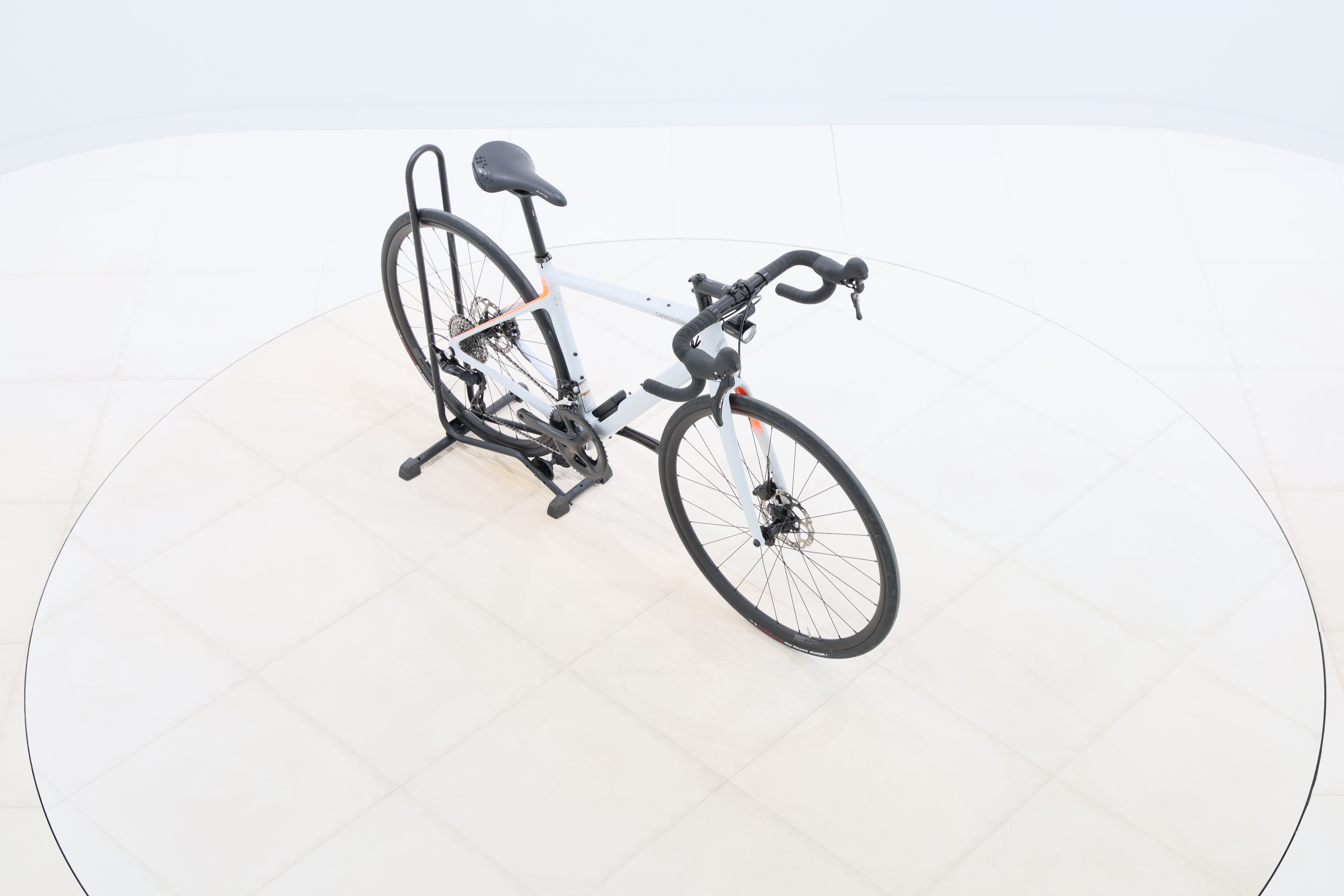 617921c6-bd9a-4fa0-9701-db8ac5de29a9