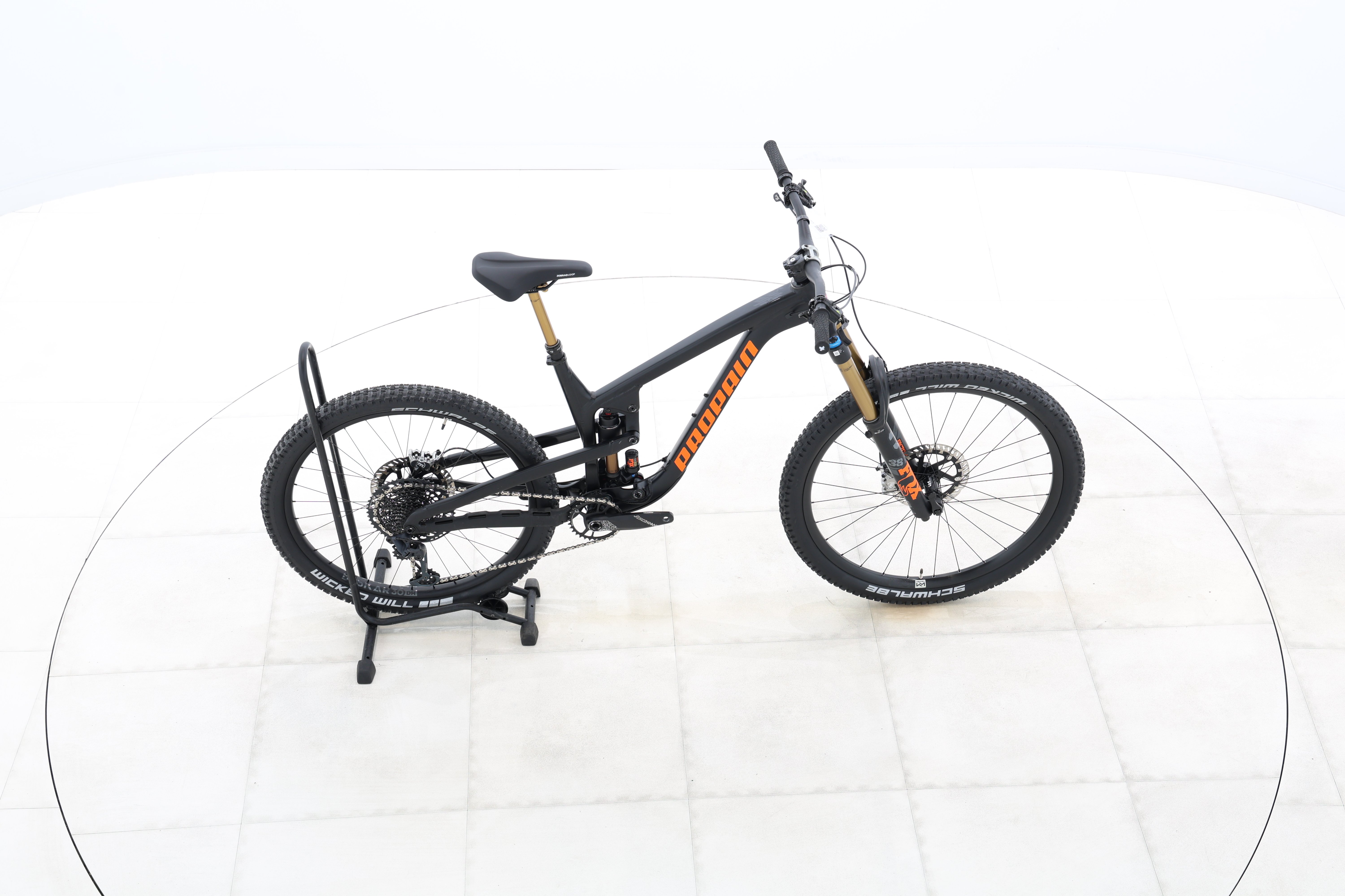 715cb875-ef0e-4276-be85-22bcef960600