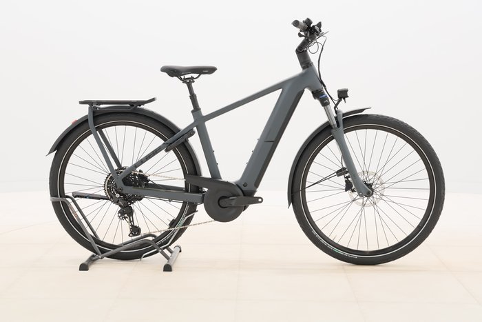 Cube Kathmandu Hybrid ONE 800 2025