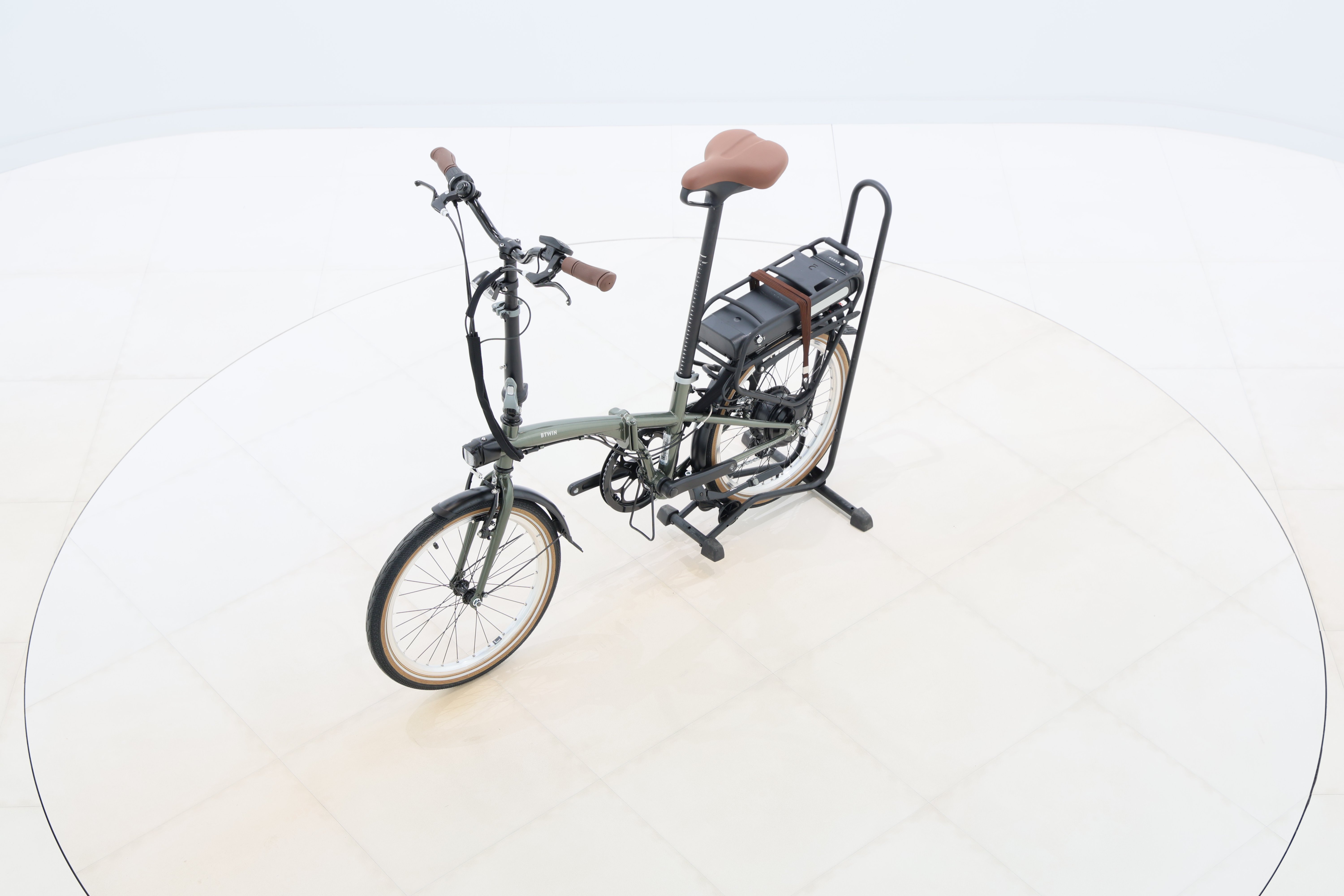 d8317190-e23b-45a4-81e6-fb193811f8c6