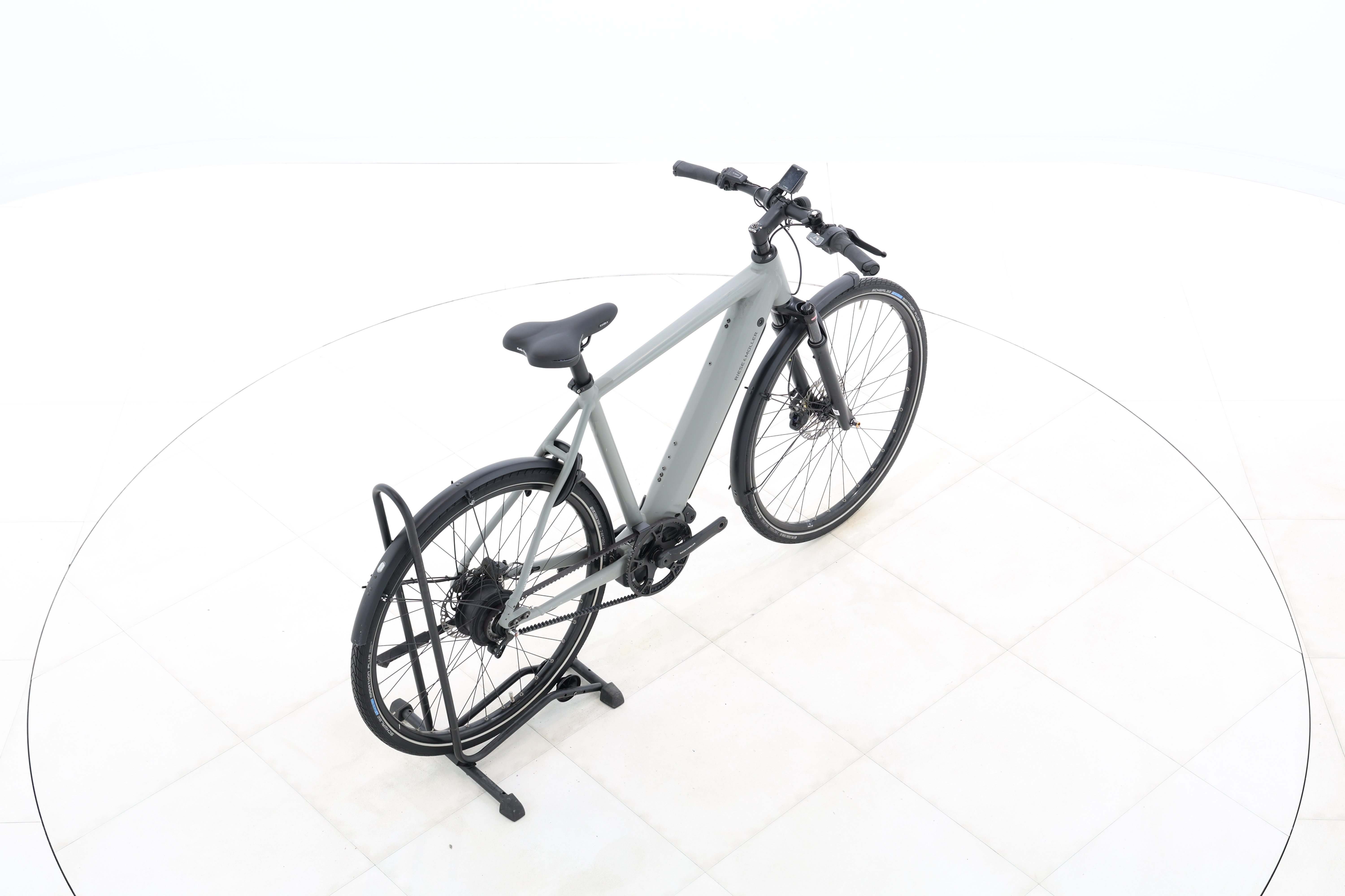 a5847751-c9b3-4121-a900-850936fe74e7