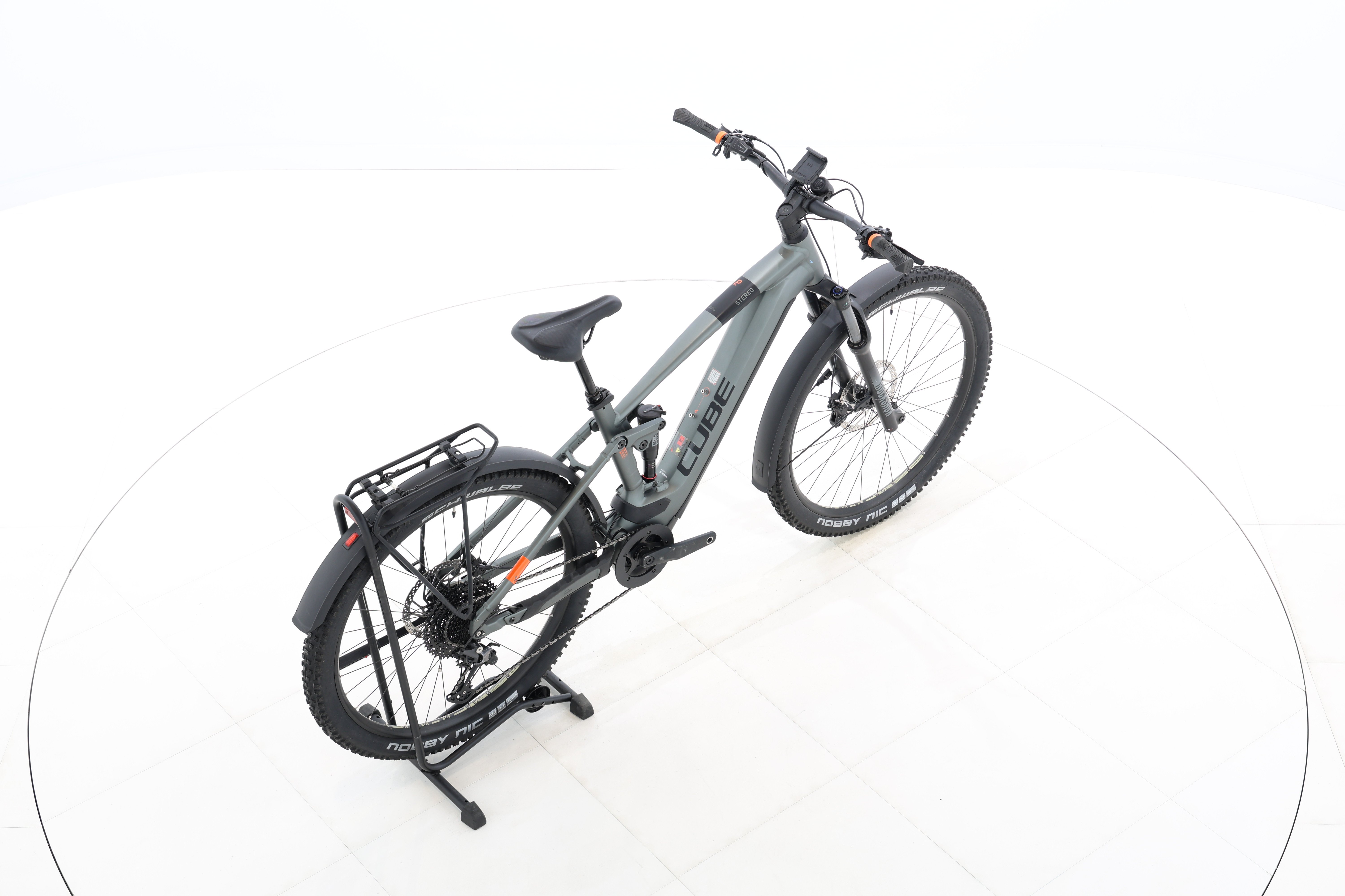 1bcdca90-3bb2-40e6-a427-e3d63cc8ed4d