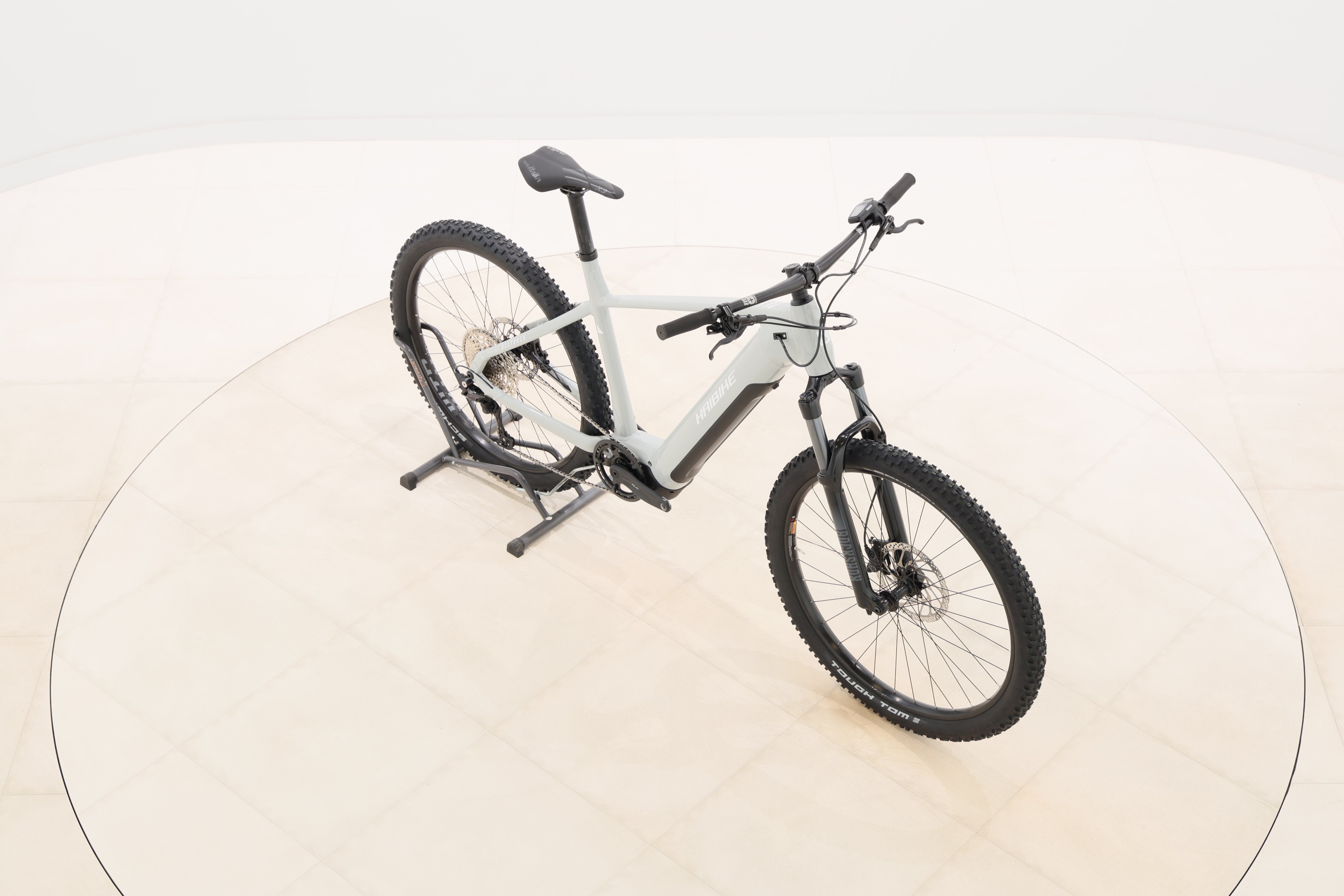 cf9da29d-b5c7-45c6-9caa-bc806834320e