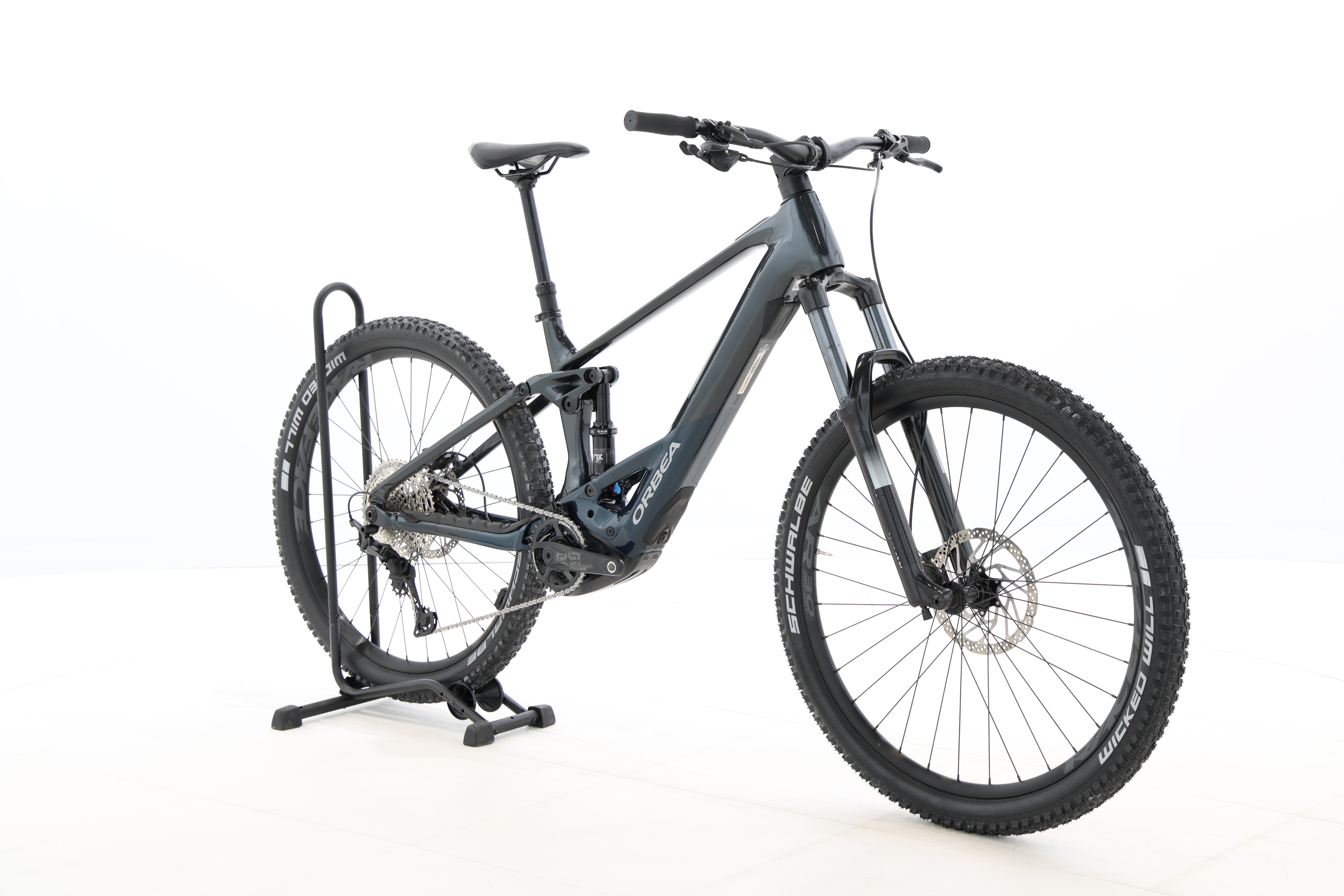 849899c3-de4b-4ece-b79b-de137c493ede