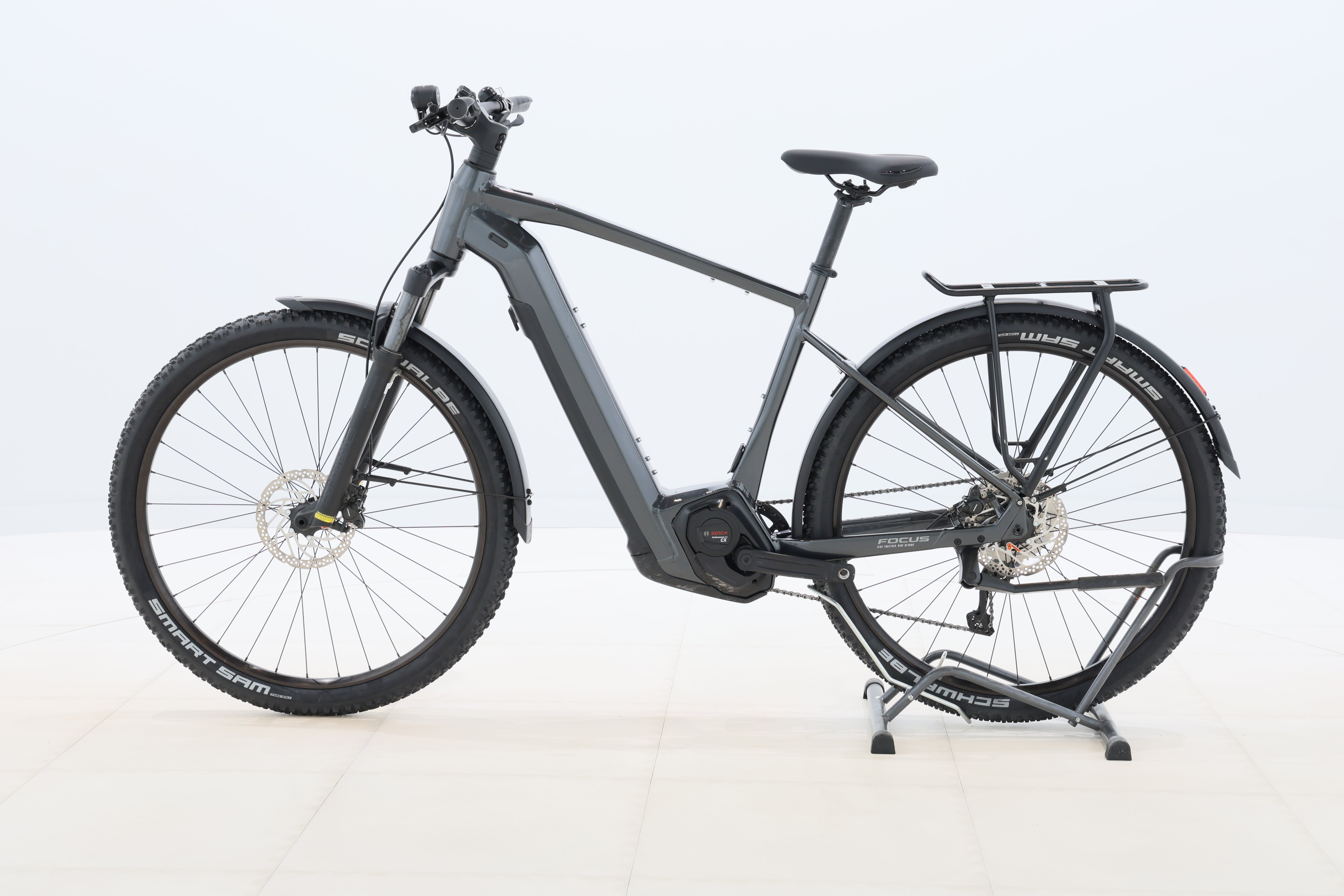 21c083b8-81cb-41bc-adad-7504934cd179