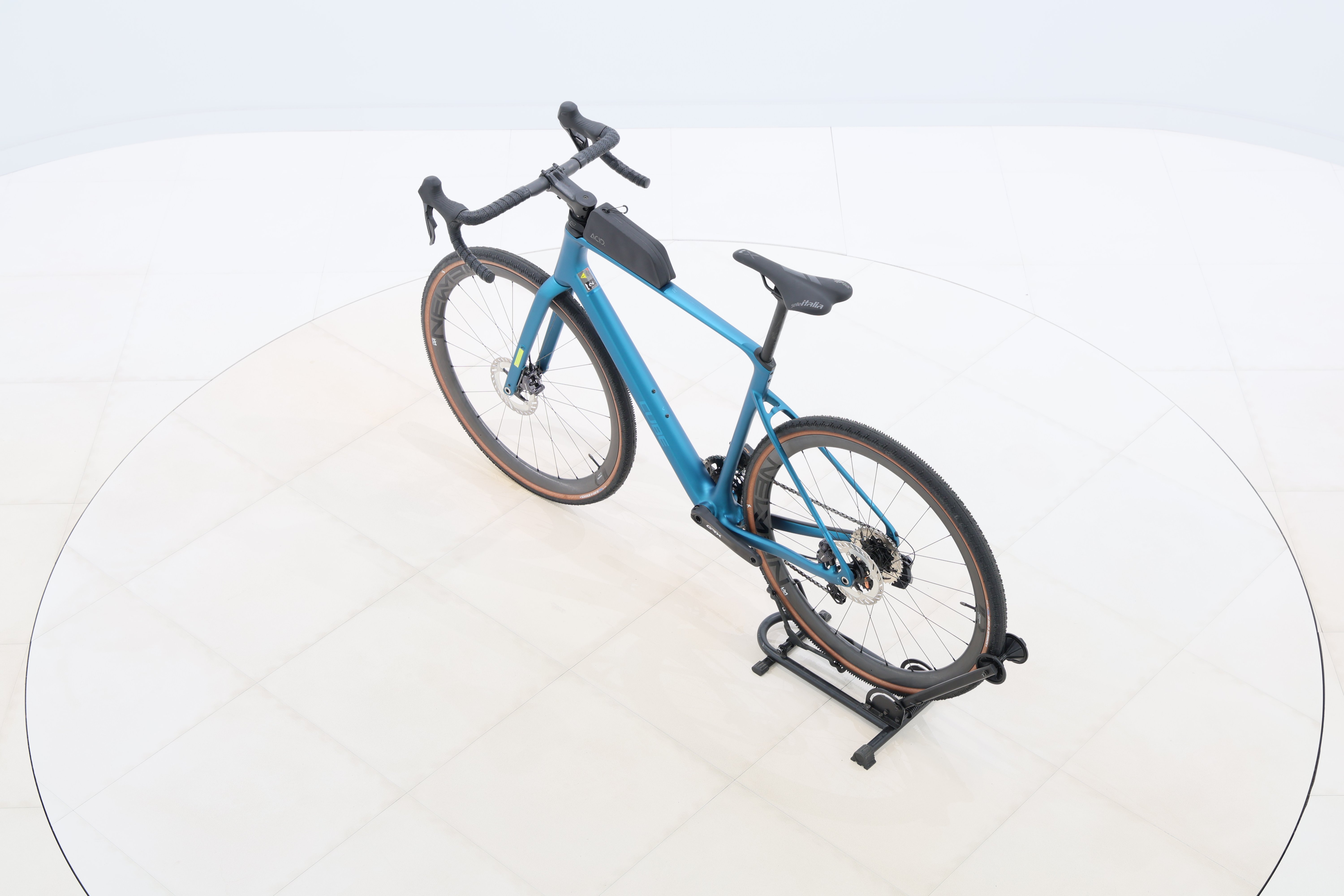 f2137796-200d-4e6d-a0ce-cd2b48b10303