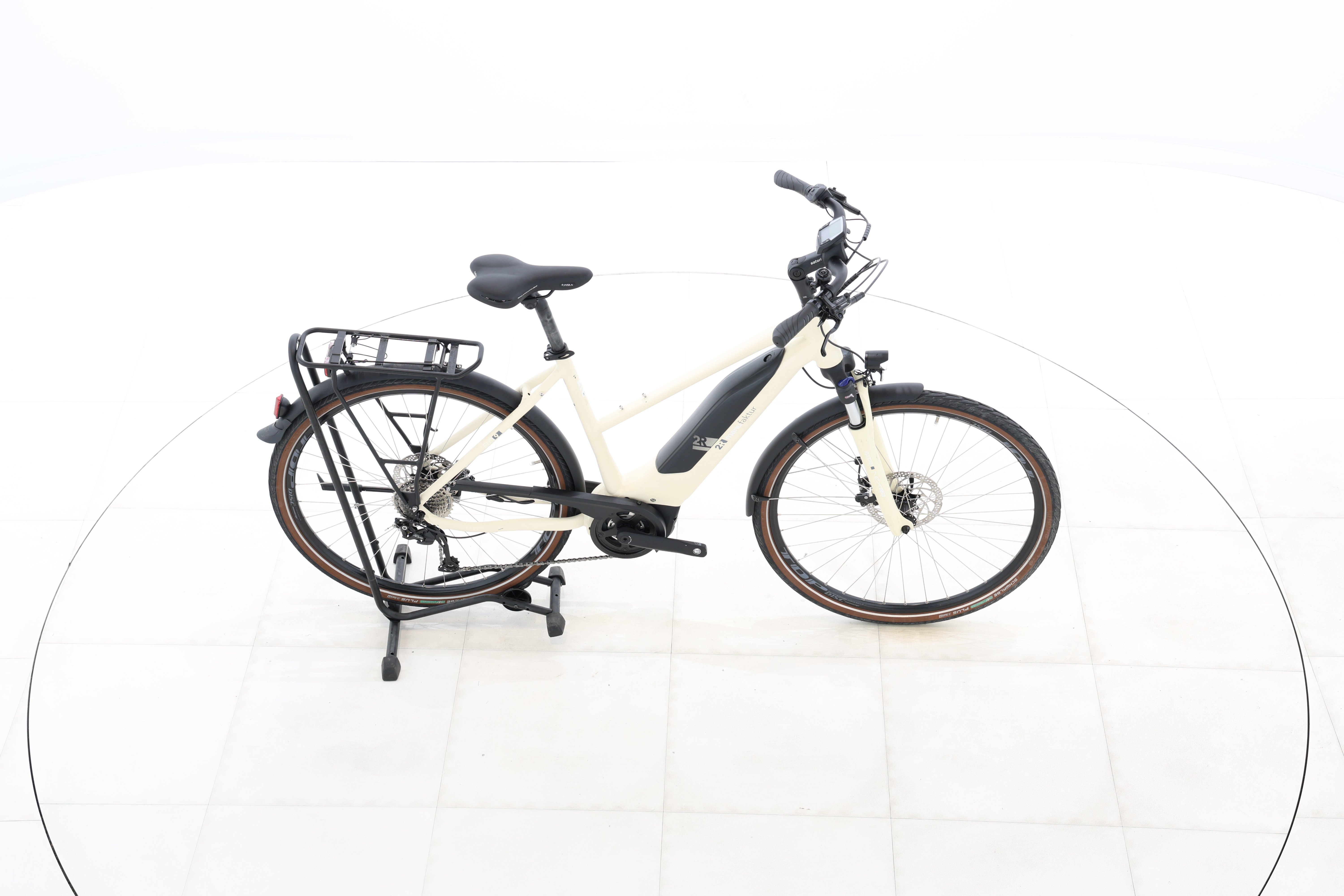 4ca57a8b-b898-42cf-a28a-8975d667eb86