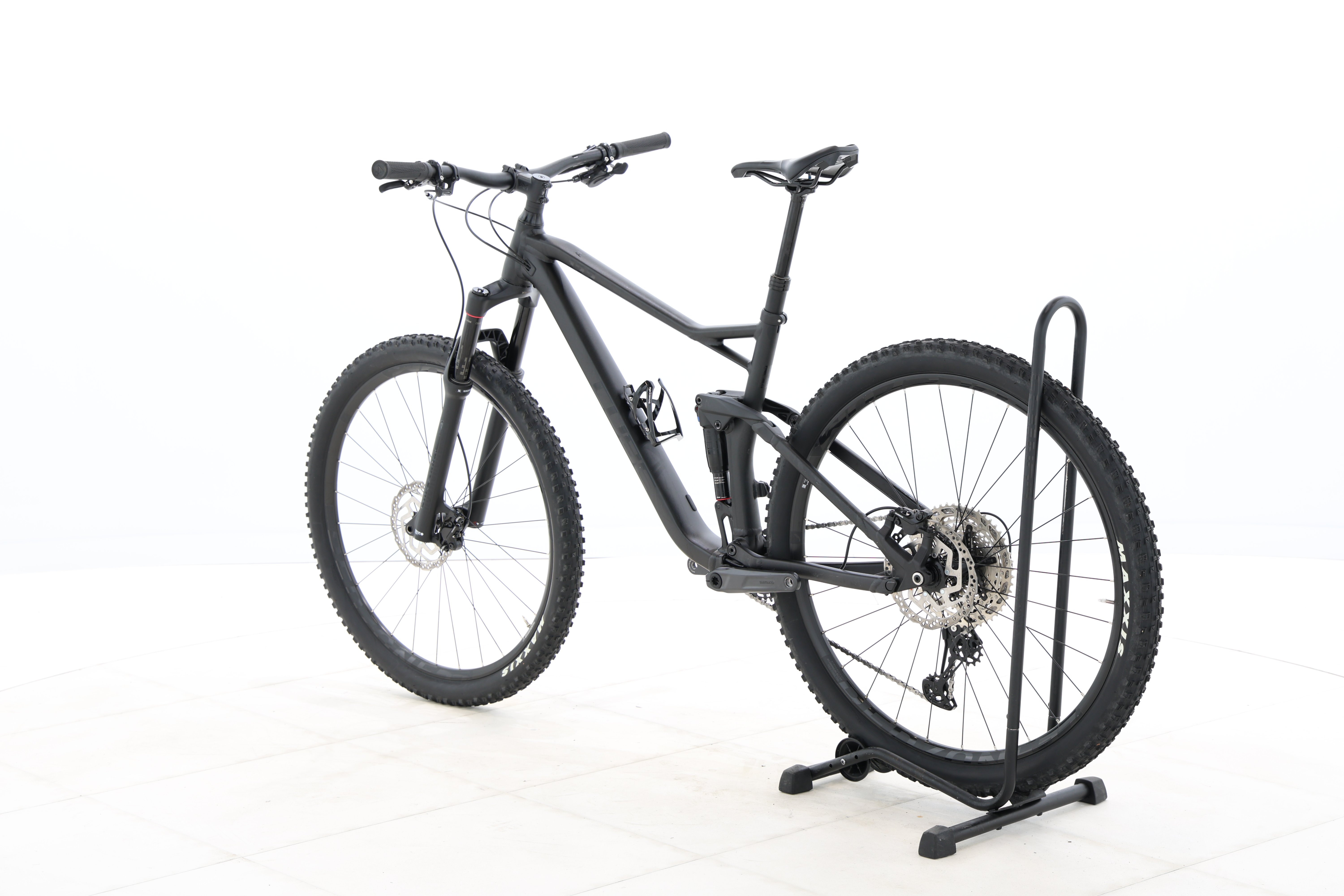 c3c593a2-03dd-4778-aadb-3d697d212b6b