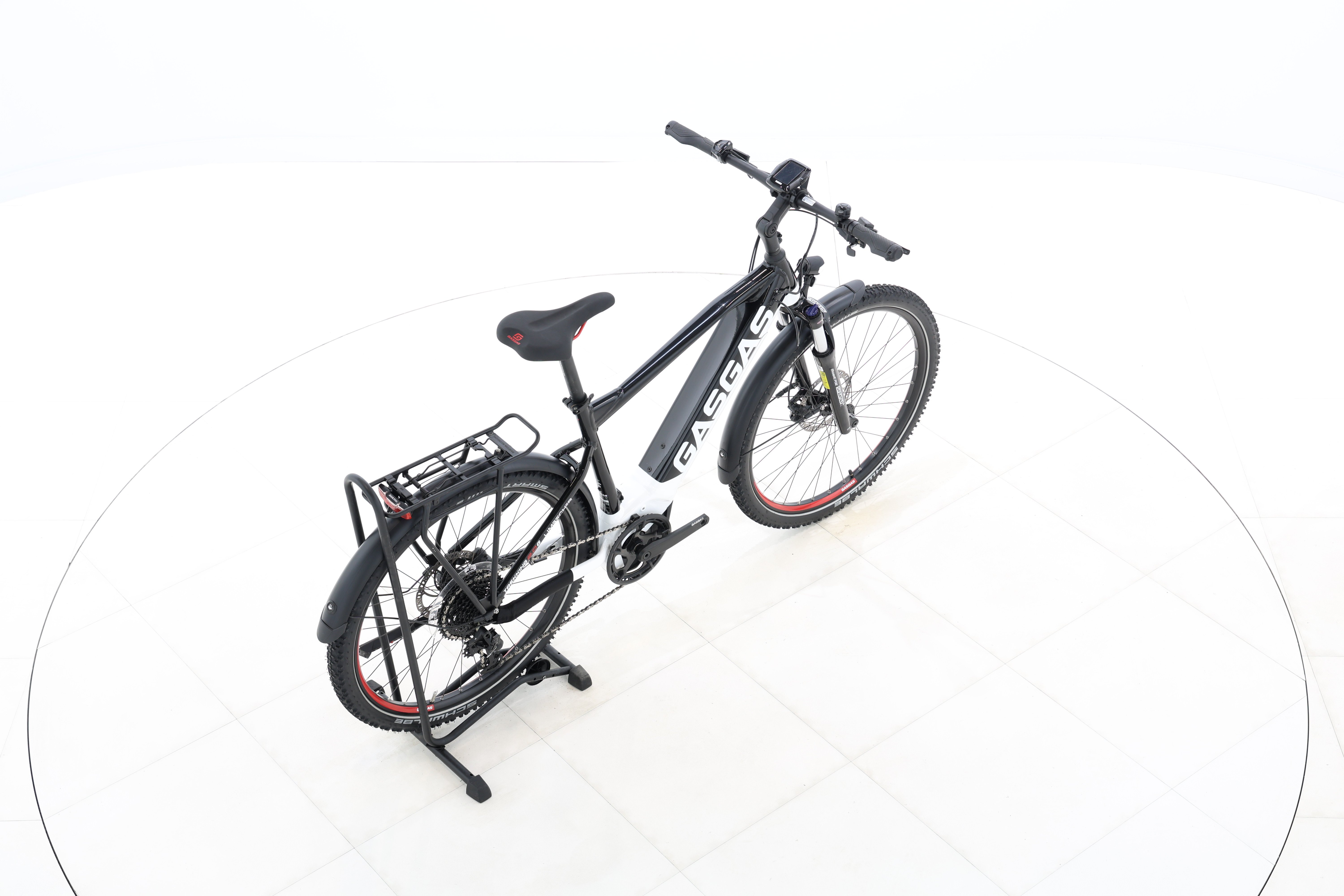 0c07338c-11b2-4205-9d1c-6905df85cf93