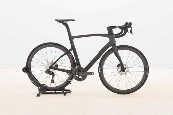 Pinarello F7 ULTREGRA DI2 2023