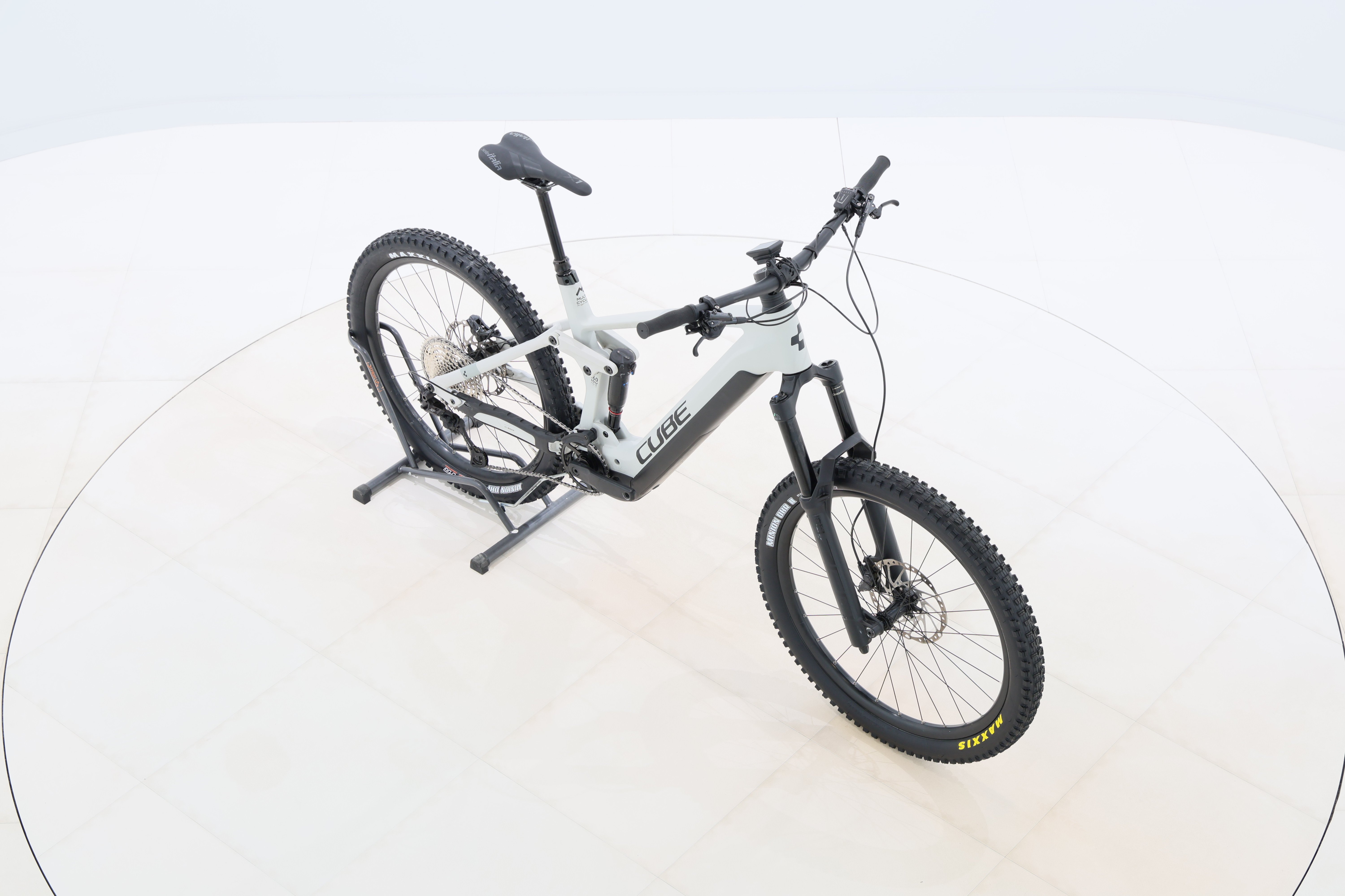 bd15fb19-0ab9-4799-858d-6c8328198d7d