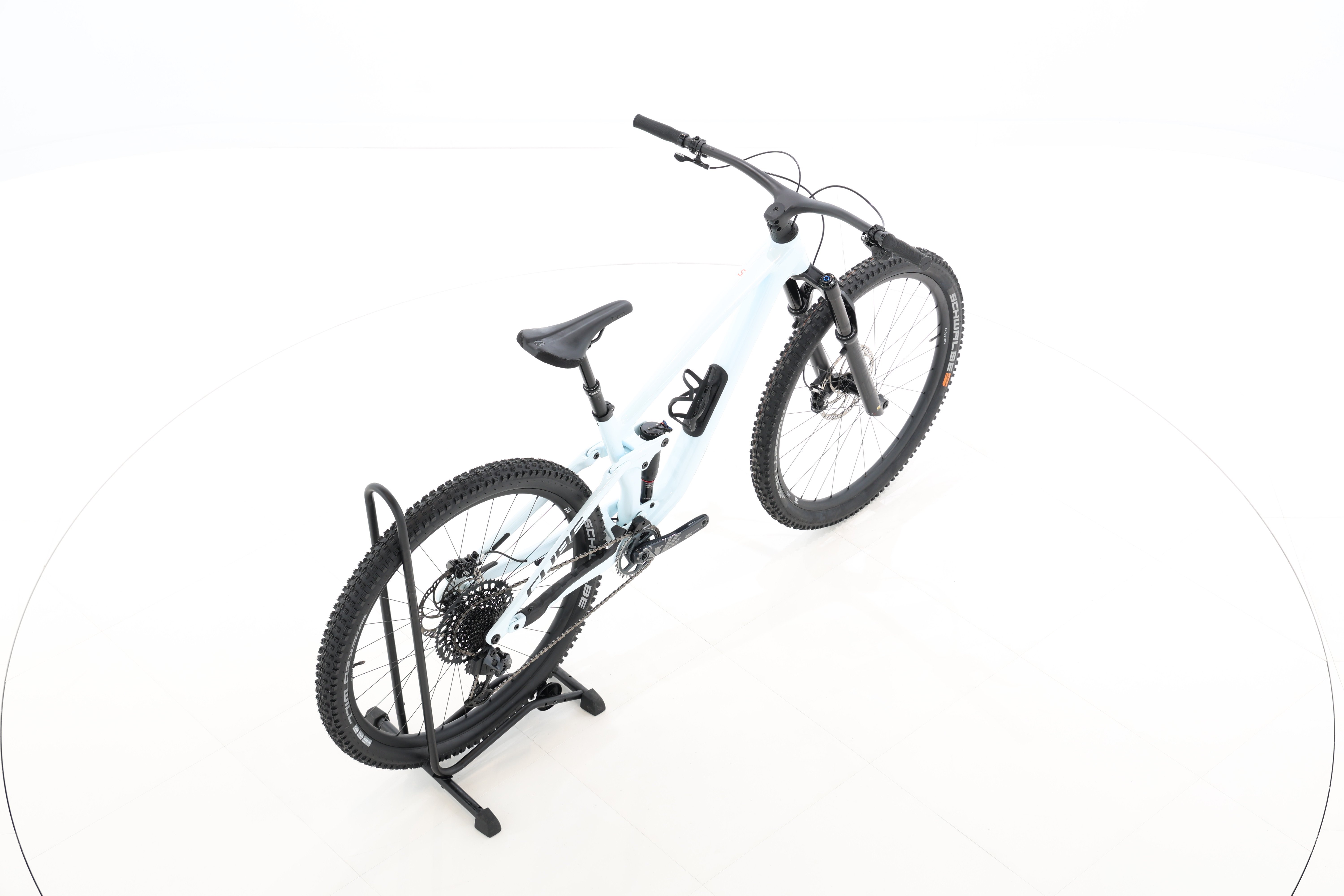 c0be9d38-ea50-4cec-8098-f43fab27d034