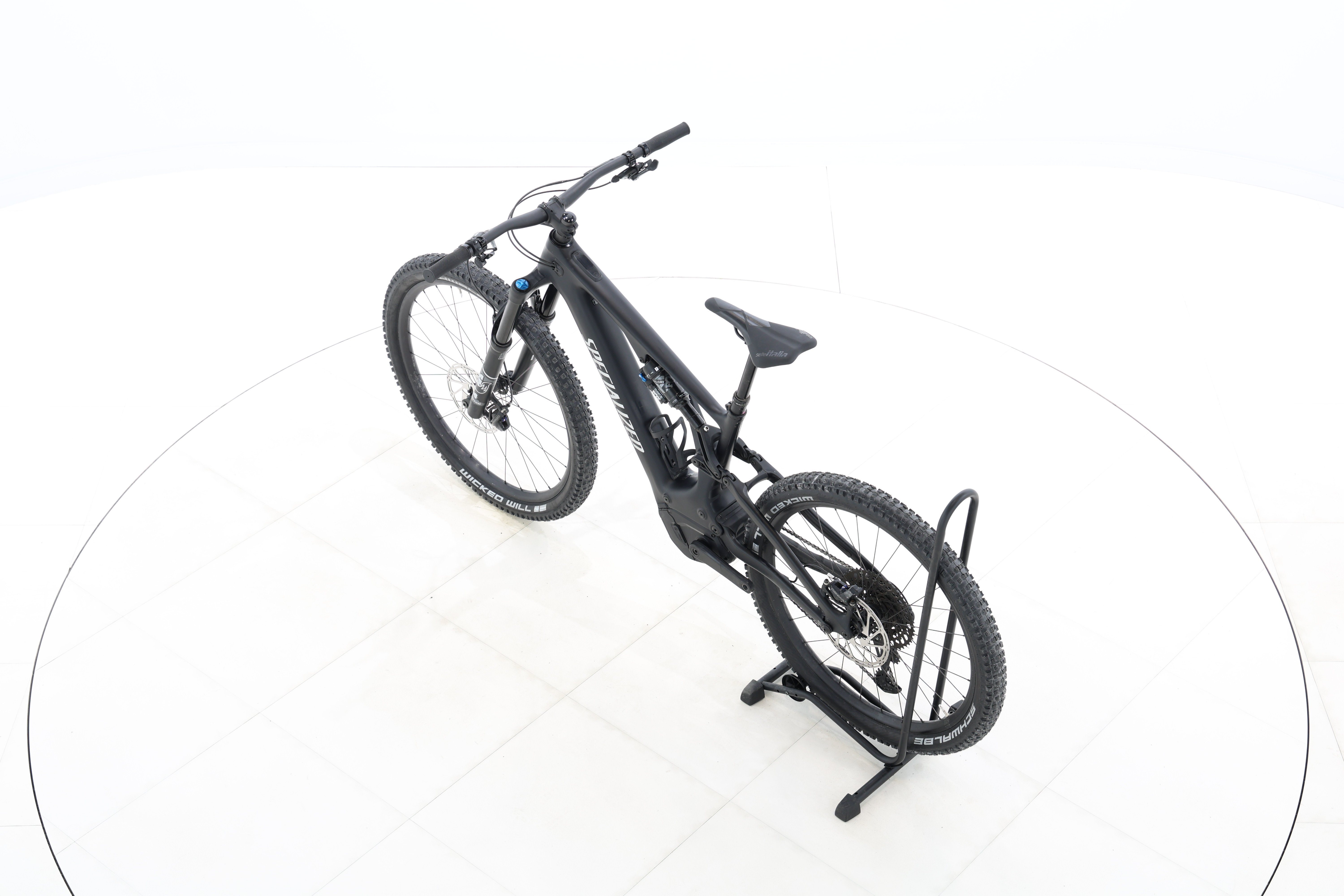 28e2b0b8-dc71-4fbf-9cda-86a8de7f4b94