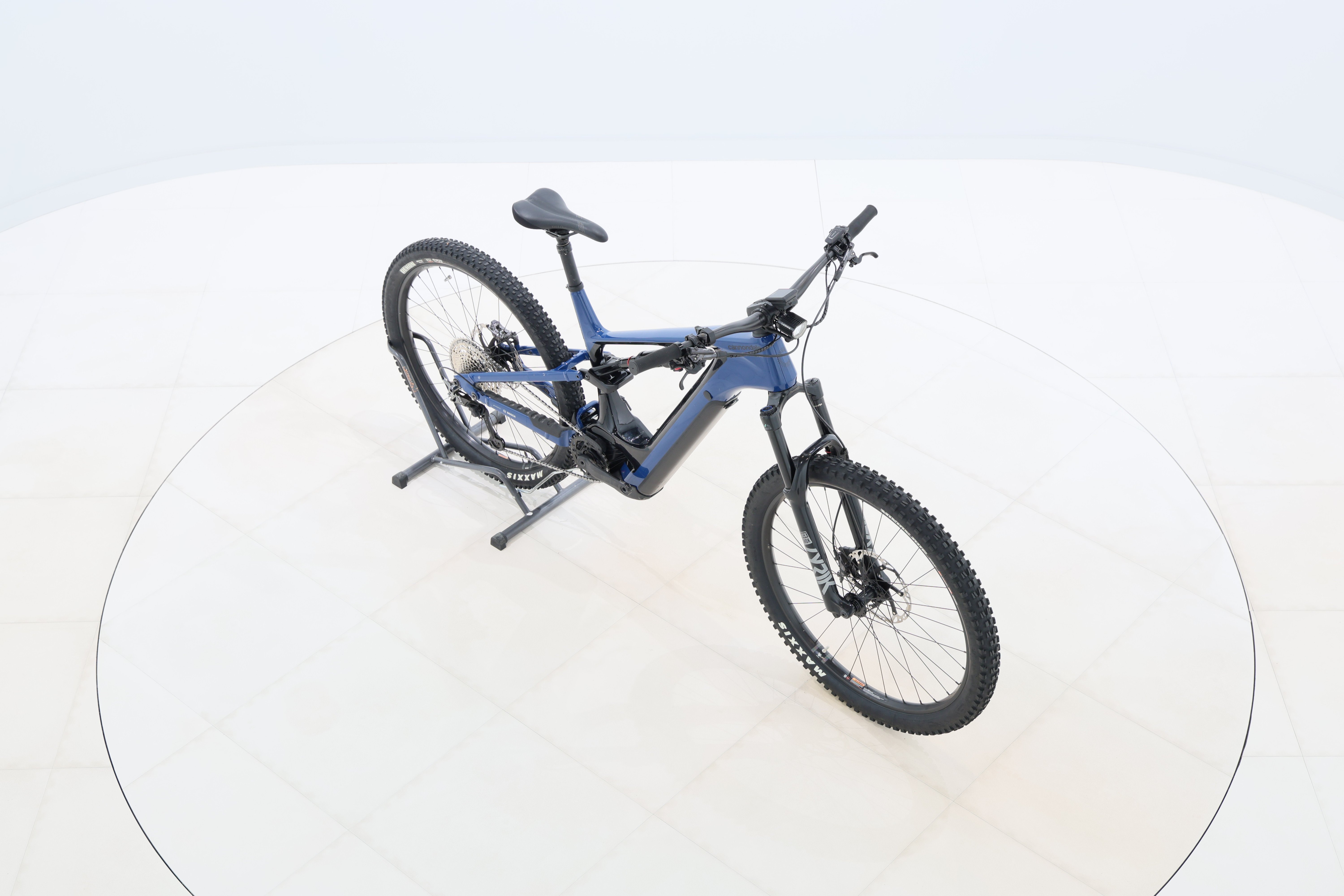 fcace450-7fed-427b-97f2-c76d9f9b88b3