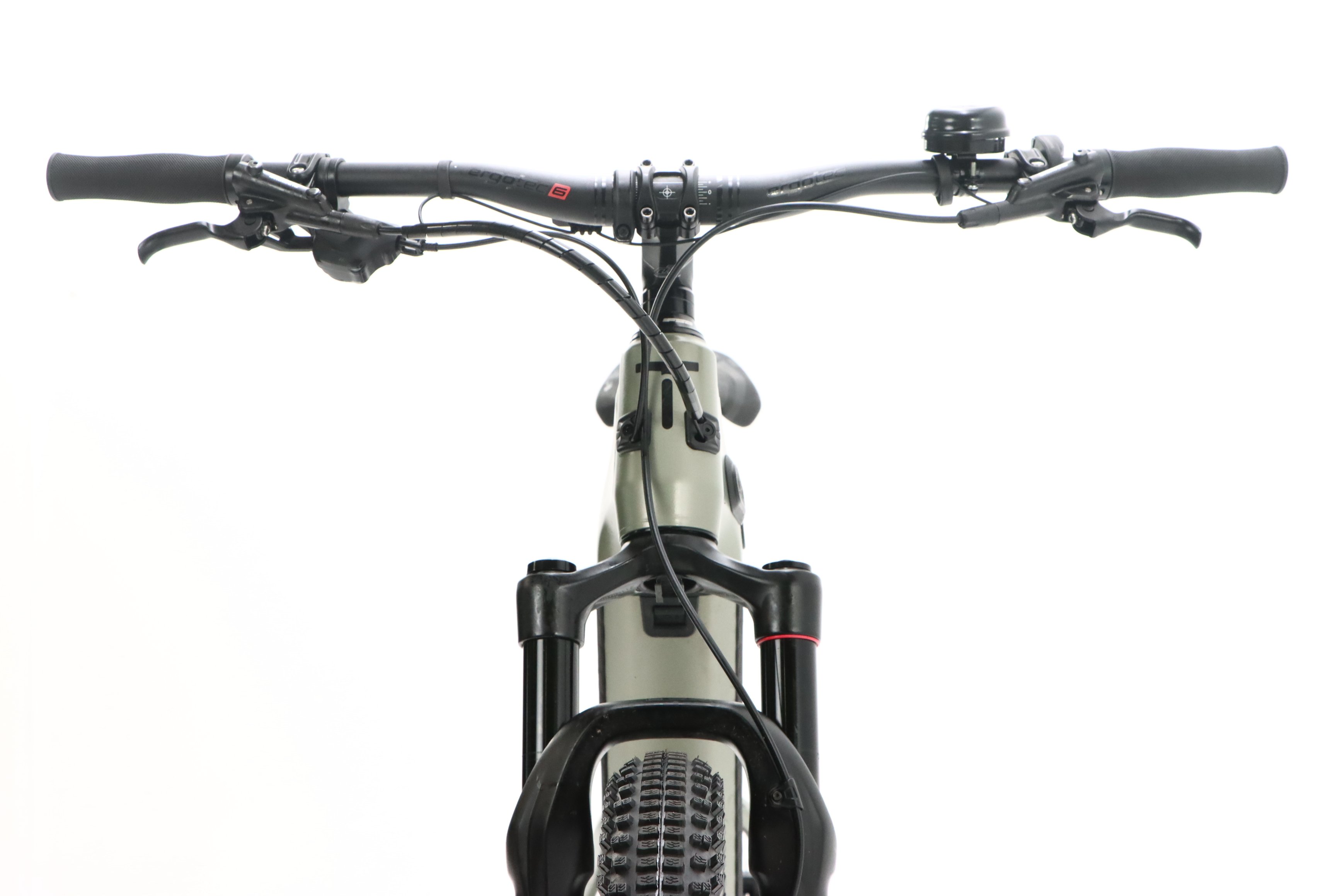 184aa611-ca2d-46a9-954e-54a4a483188b