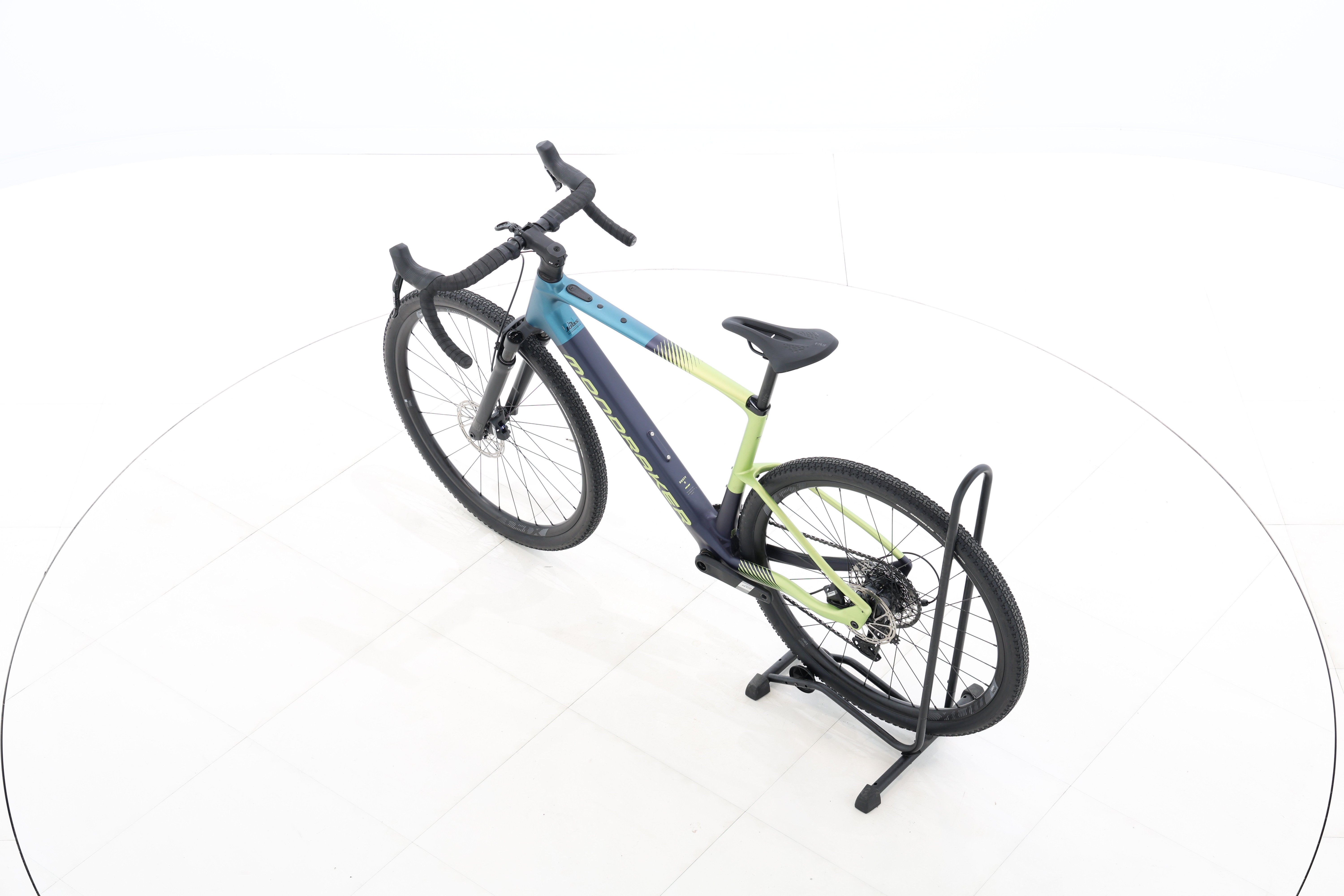 24273175-d8d0-4016-81ef-3d8233f551f8