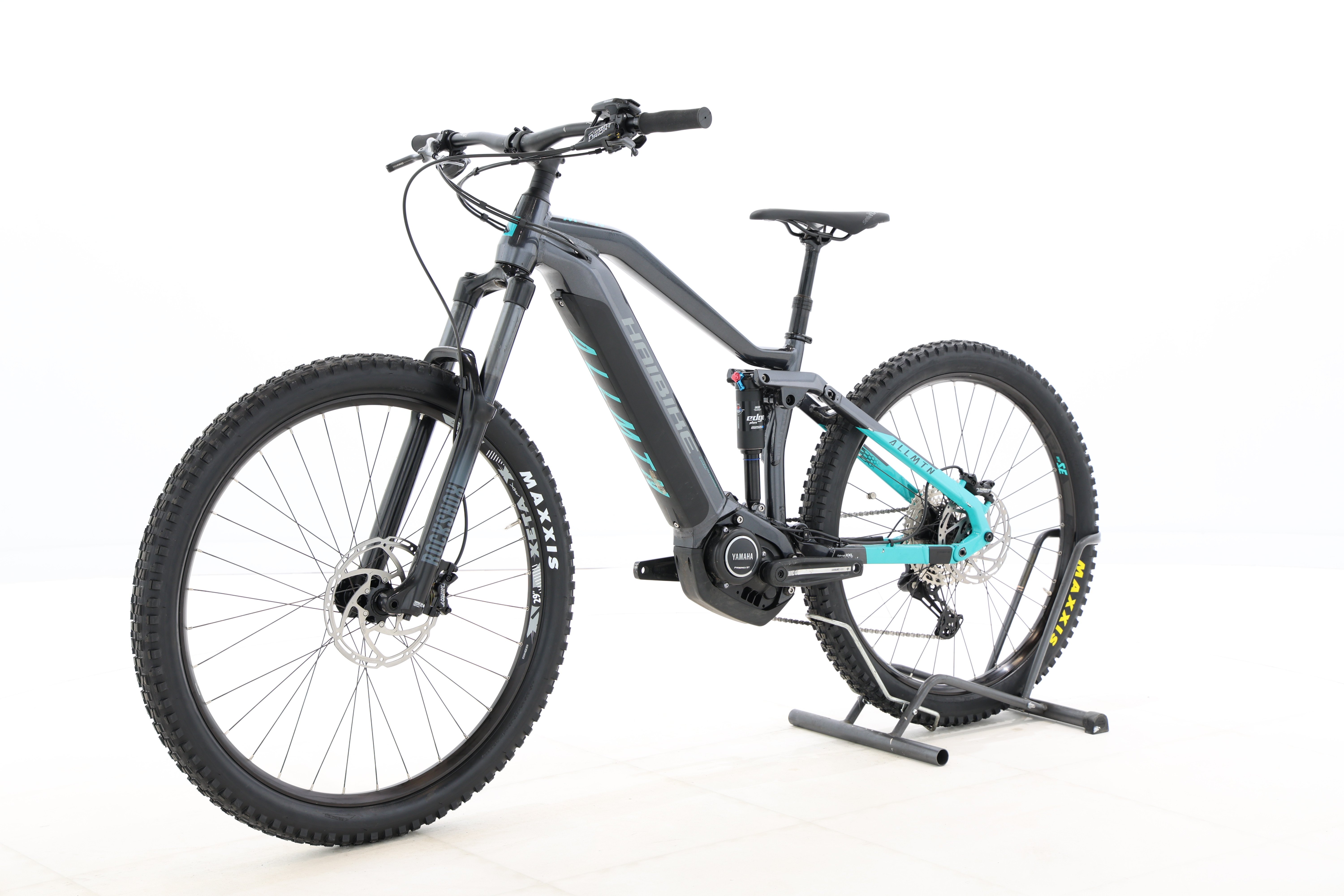 f98ef85e-1c80-41b1-8162-5f03af218caf