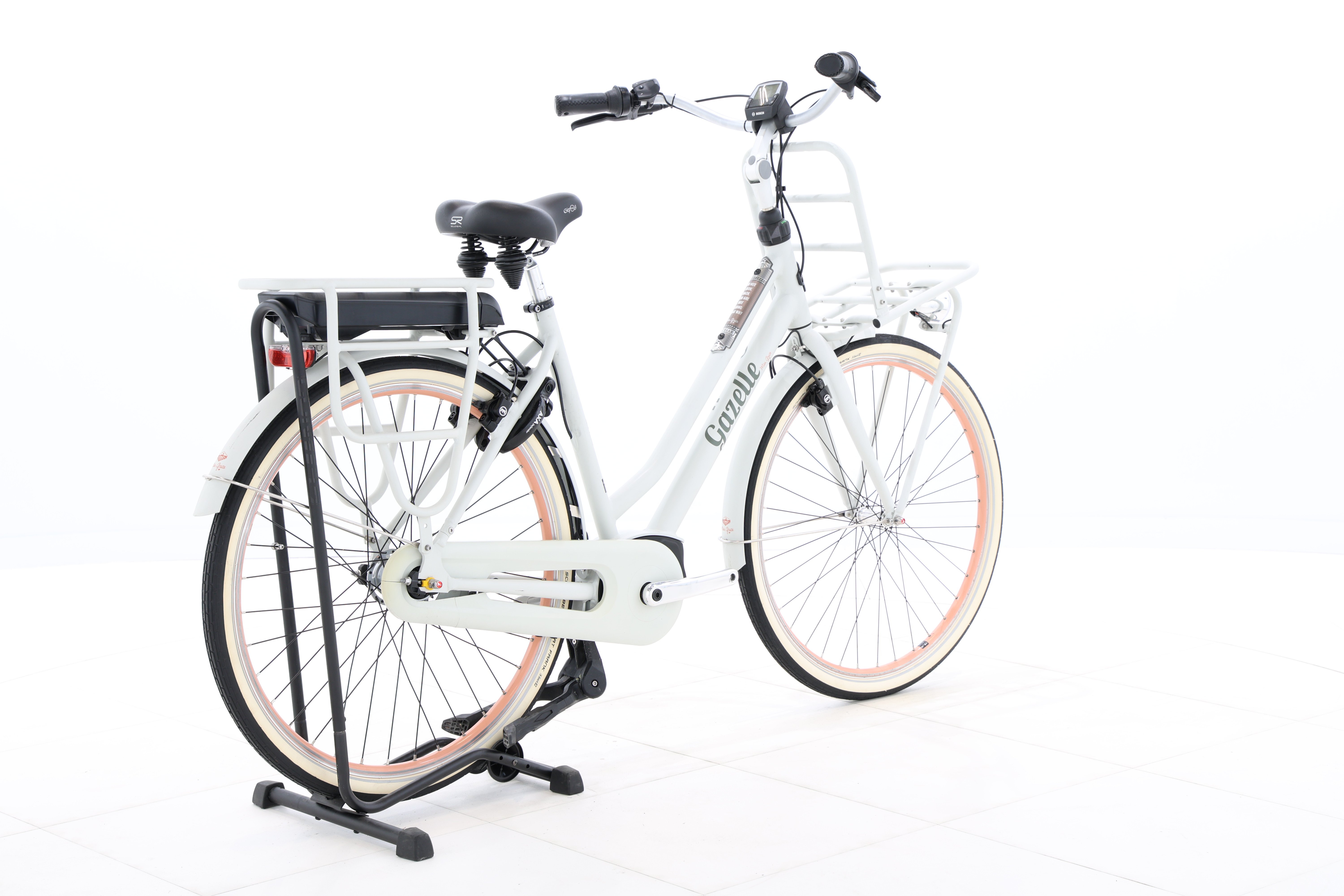 aef33dfc-7970-415d-a1e4-7c1abf181928