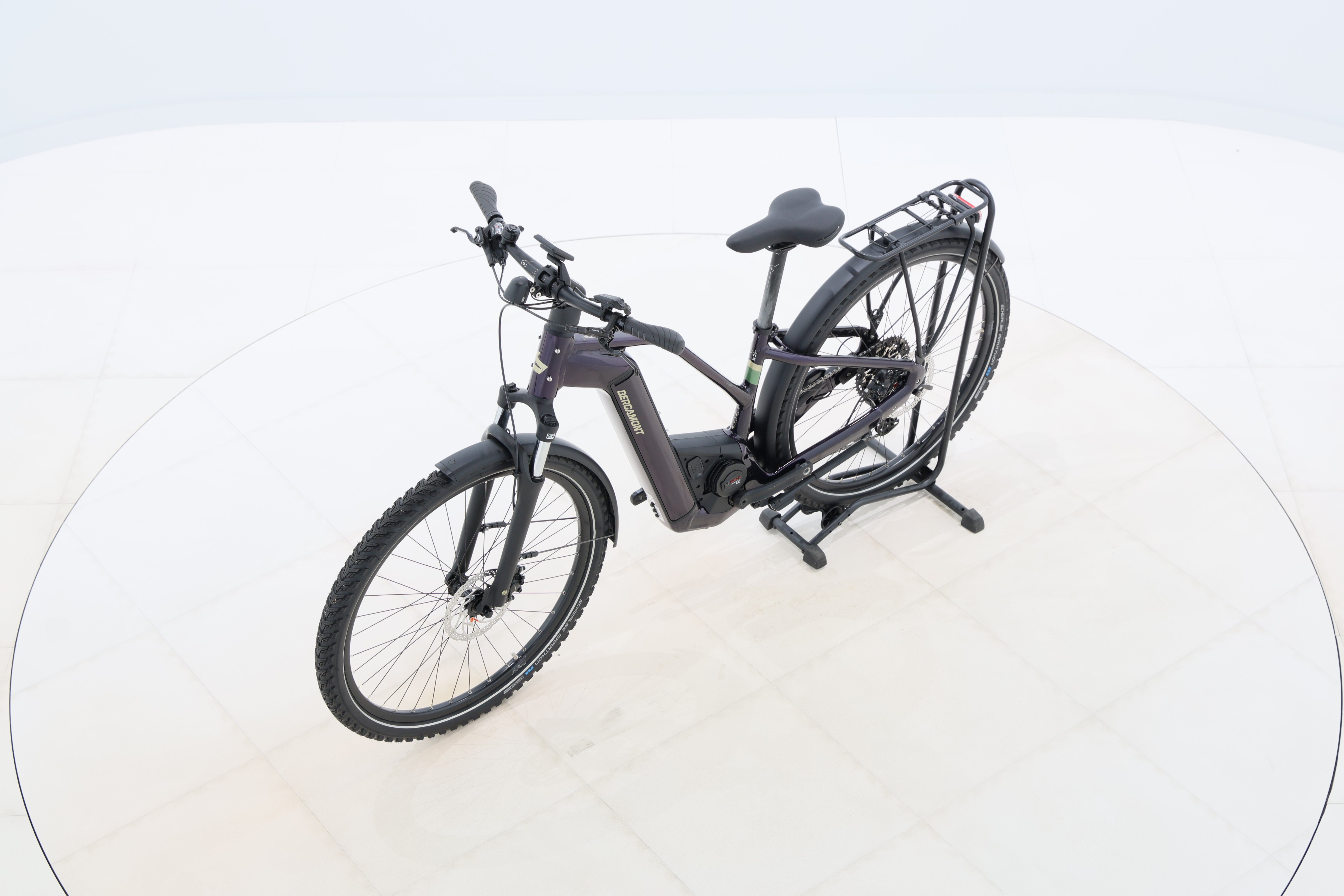 9fefc31f-9535-4c9d-a183-2a9063a8d73f