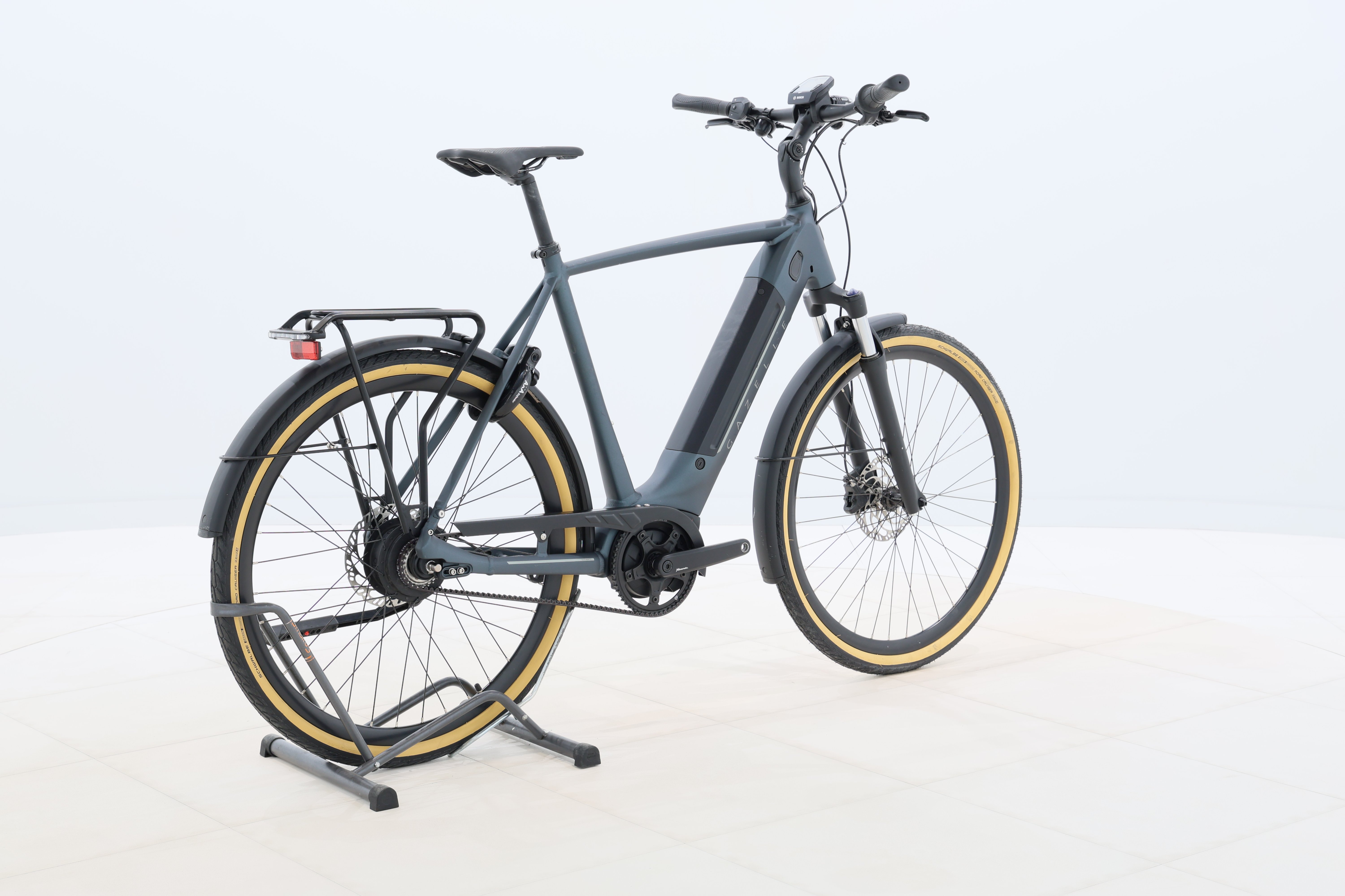 00932755-67cb-45f1-a7d6-30542dc46529