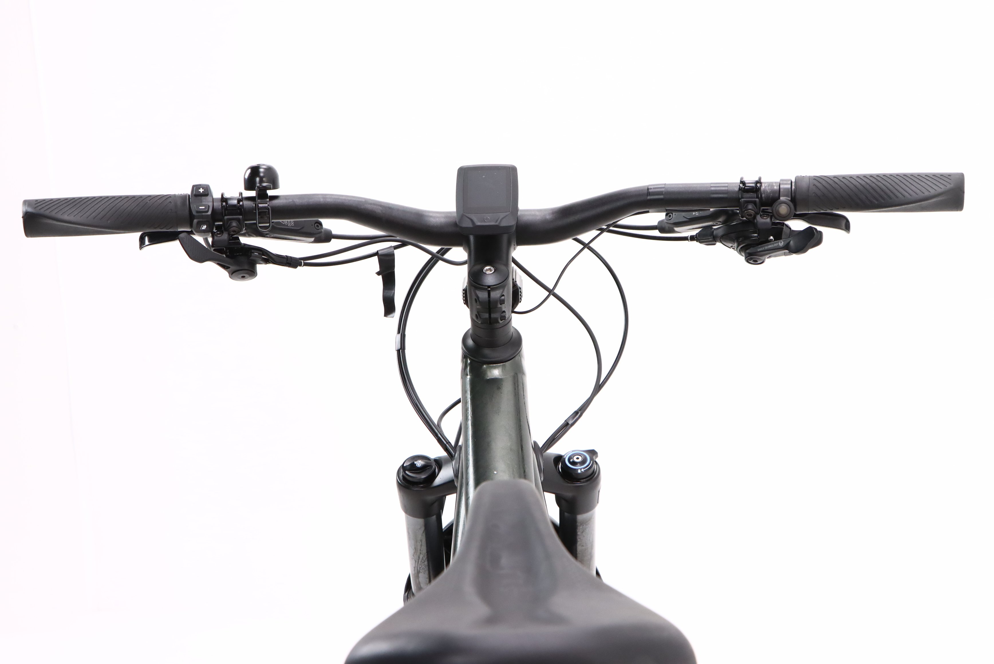 d4c9bbe9-1408-40fe-a9e1-2a94f79abe5f