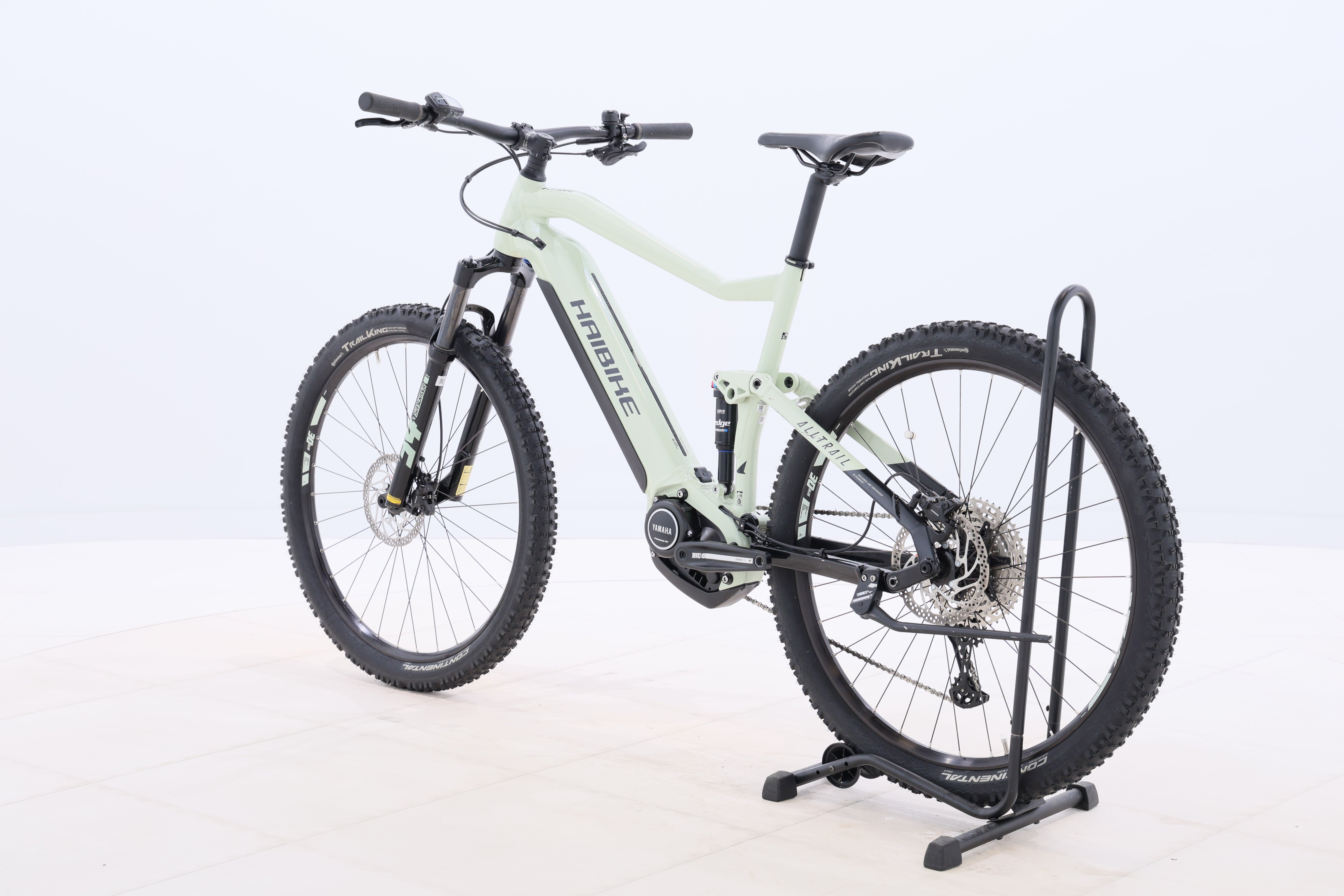 fb672a2c-a89e-49b5-a3c4-ce83d1c8a389