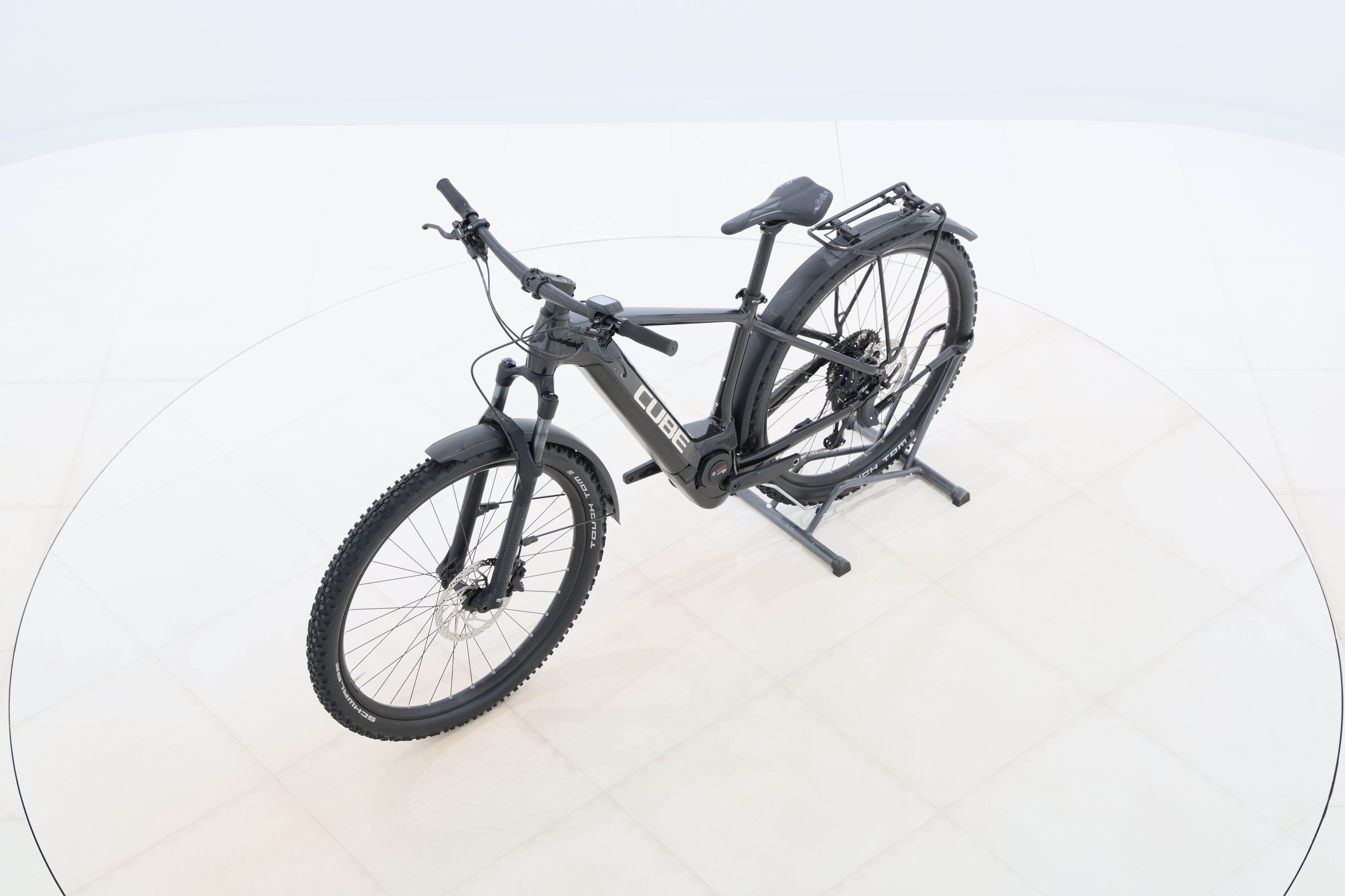 dfc3995a-9124-48cf-b9f3-8b551b97f0b1