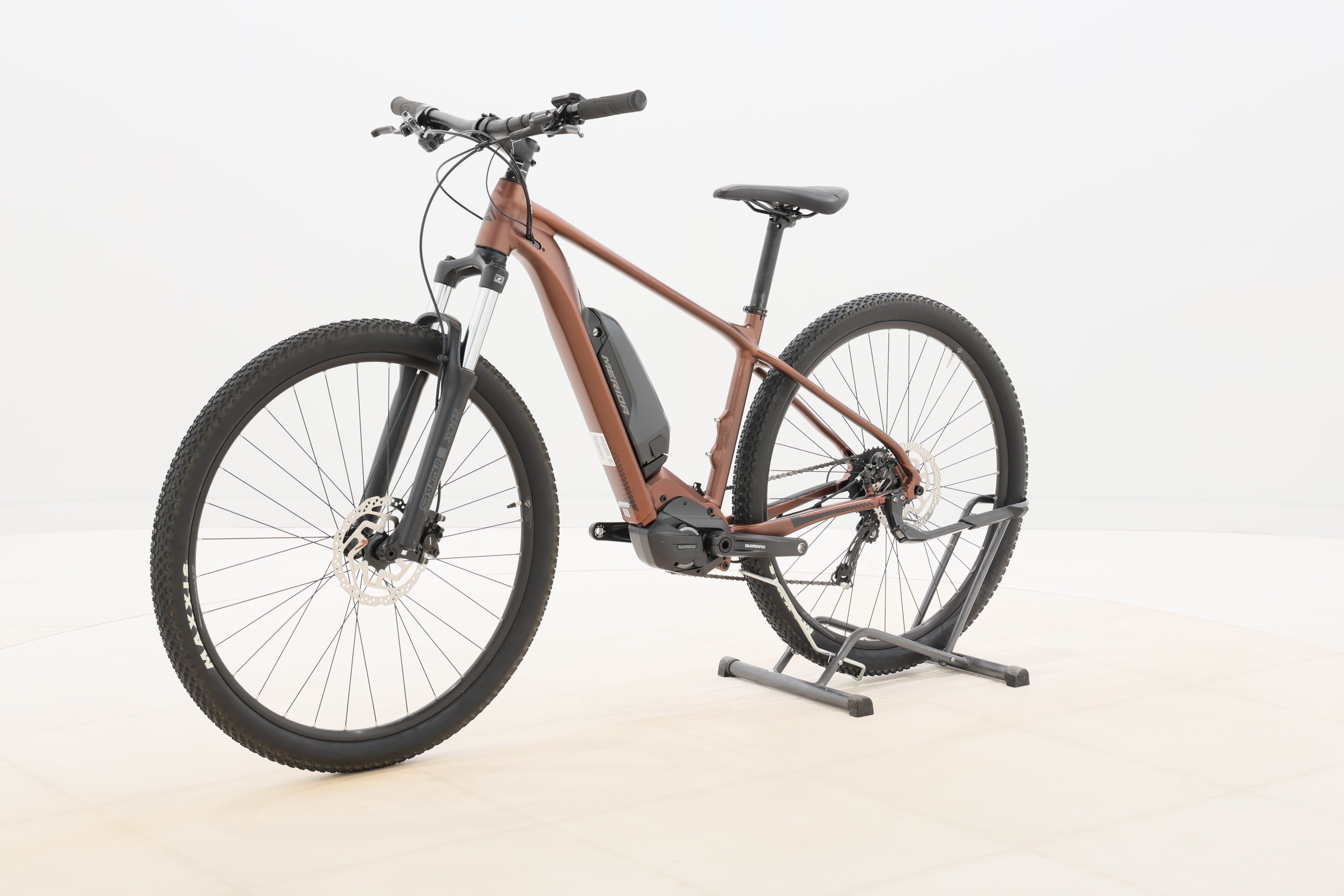 c53034f3-e170-459a-b5a6-5bea5189b1ab