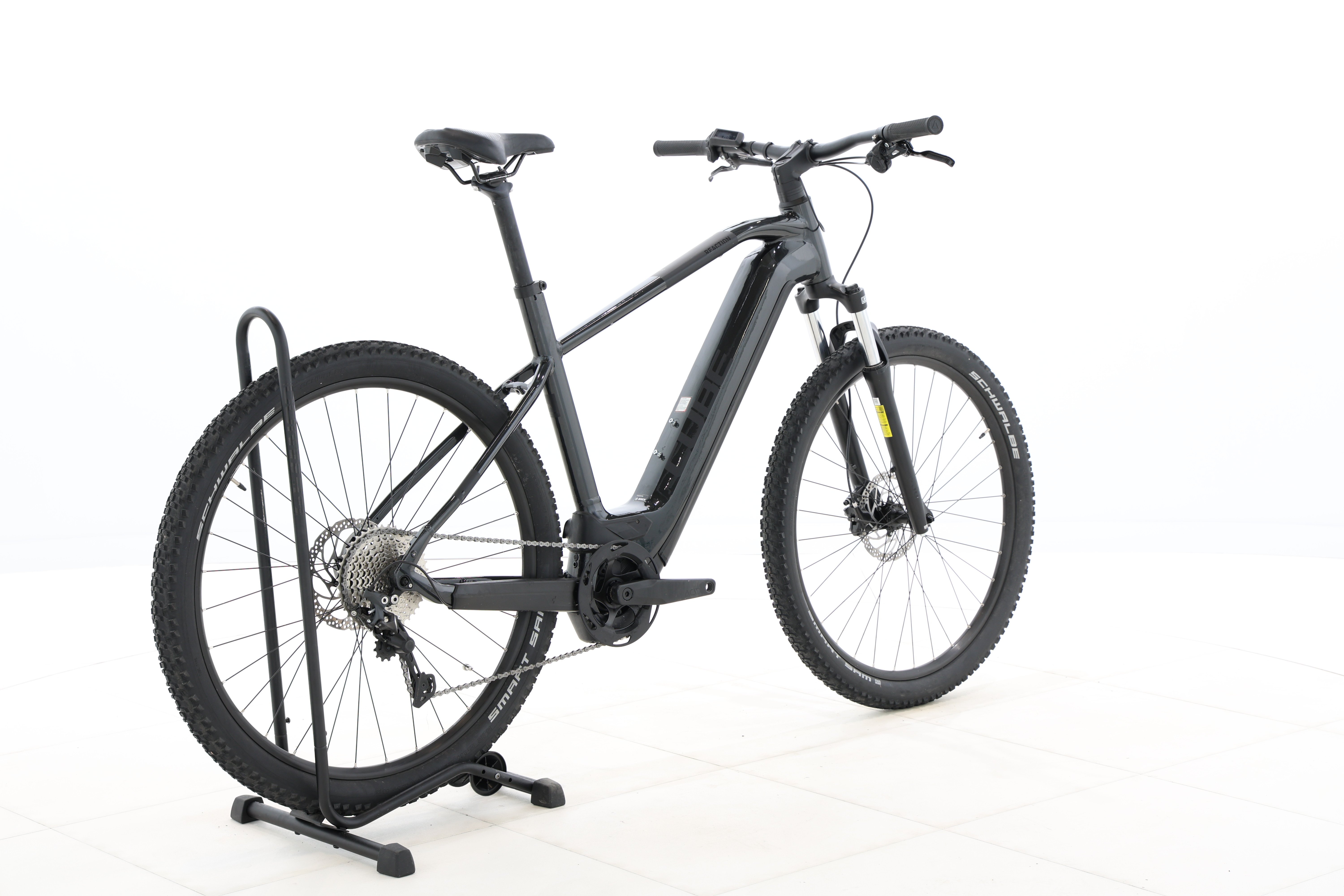 e8b8a273-be8c-4c3f-a7d0-606966d20af4