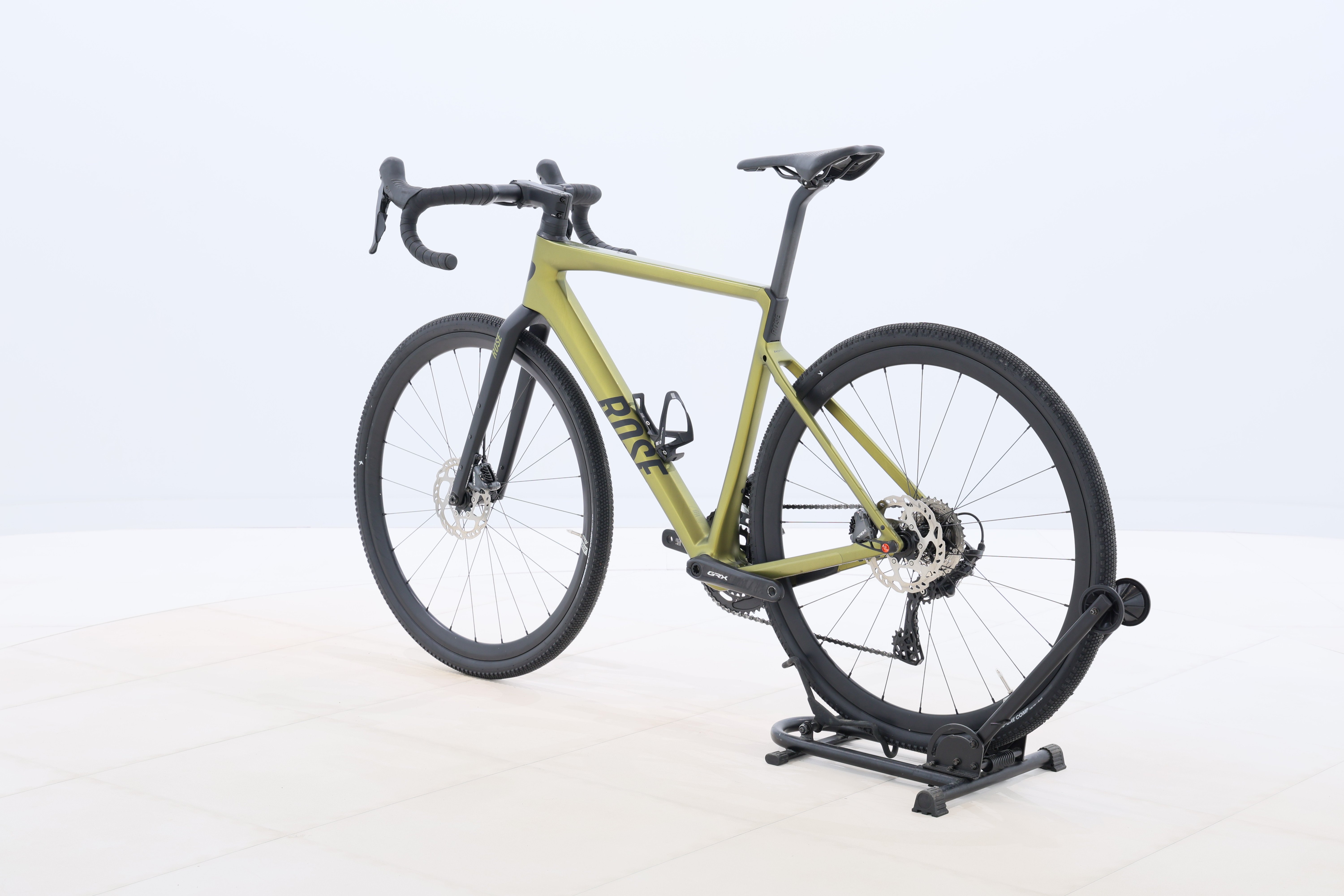 9d3c7f55-2044-46c8-94b9-c23a8c1b32a7