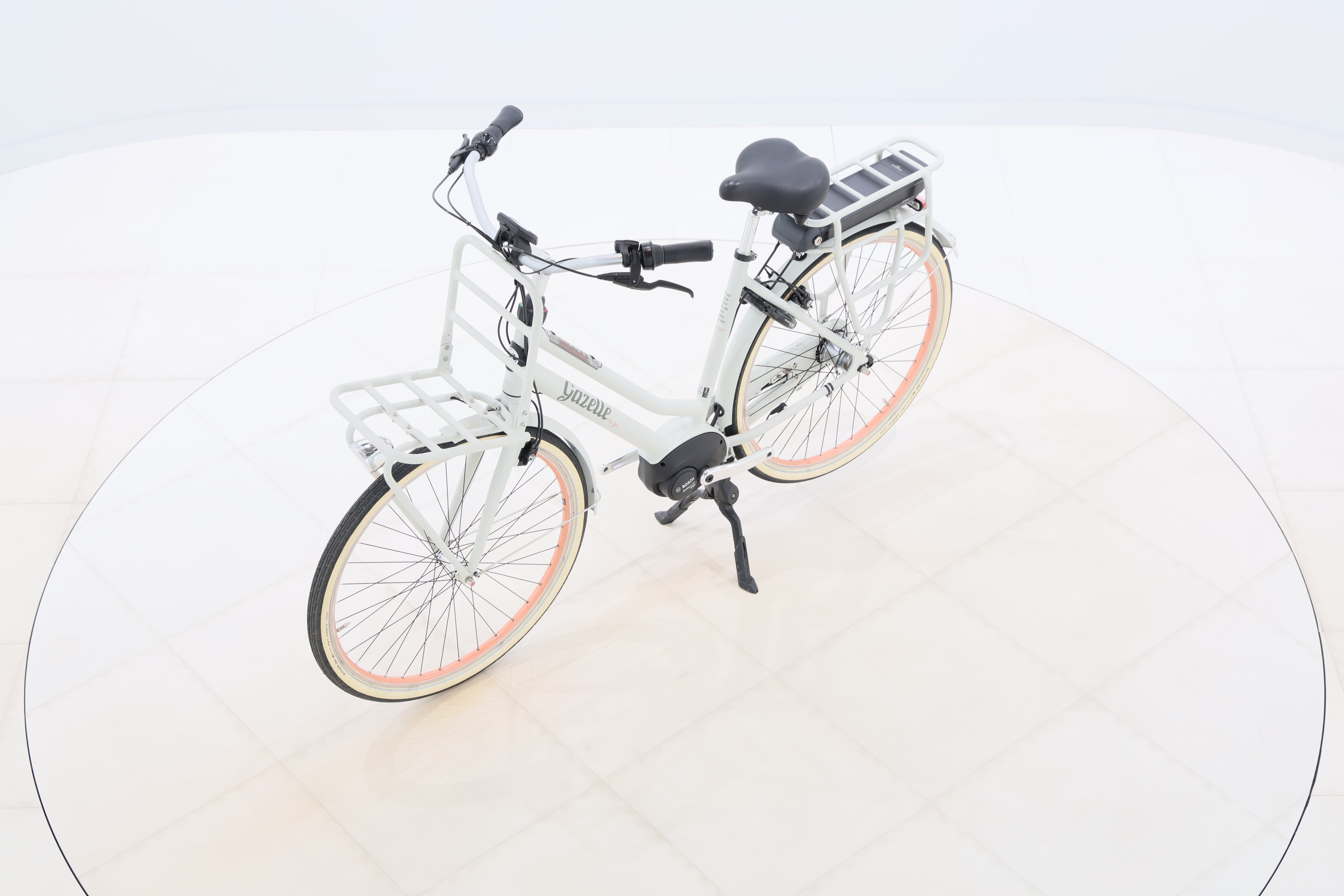 f320aaeb-8e48-4e2e-aa8b-f70b24f43a13