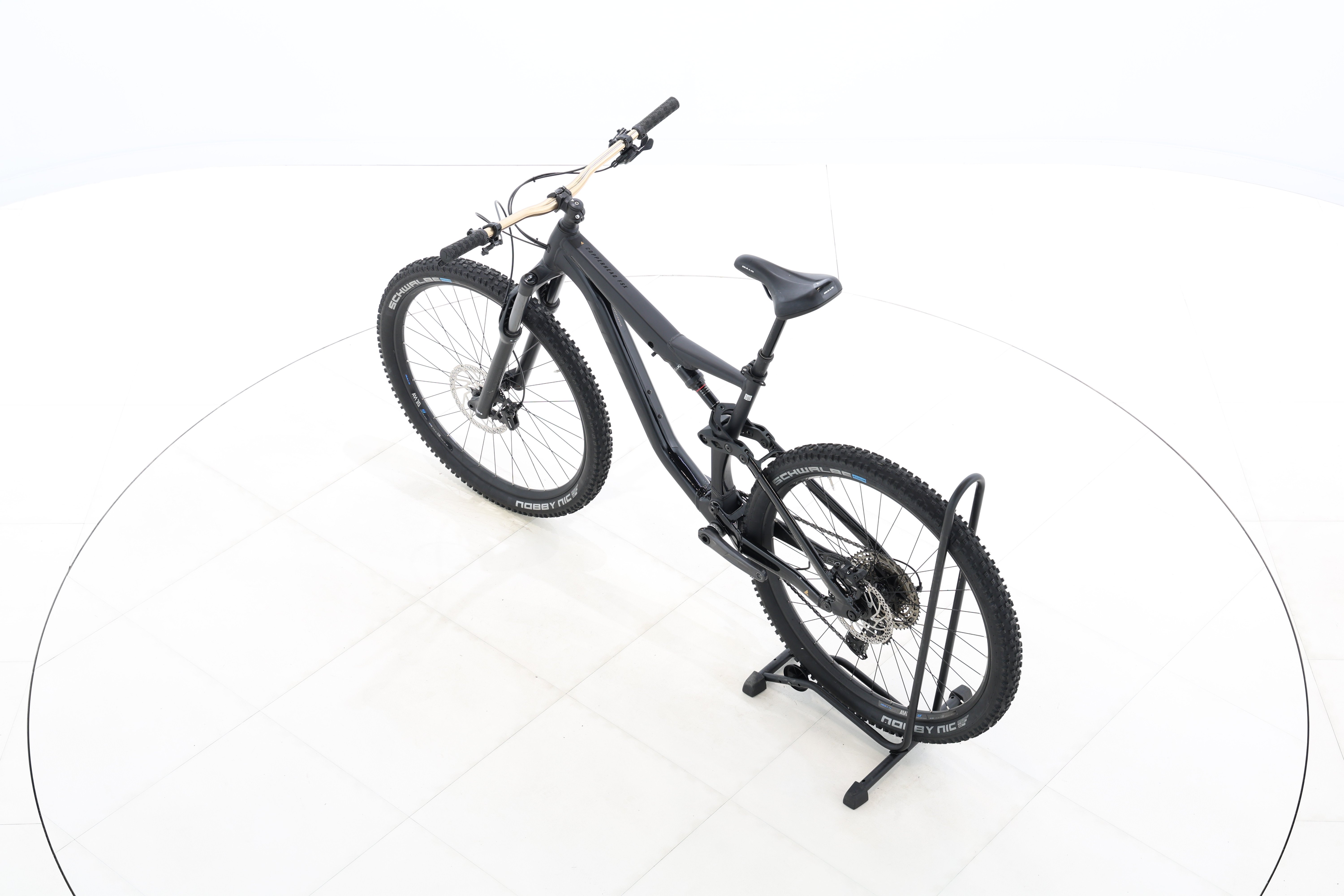 c9f2fc36-45e8-4170-8f9a-9281d0b40340