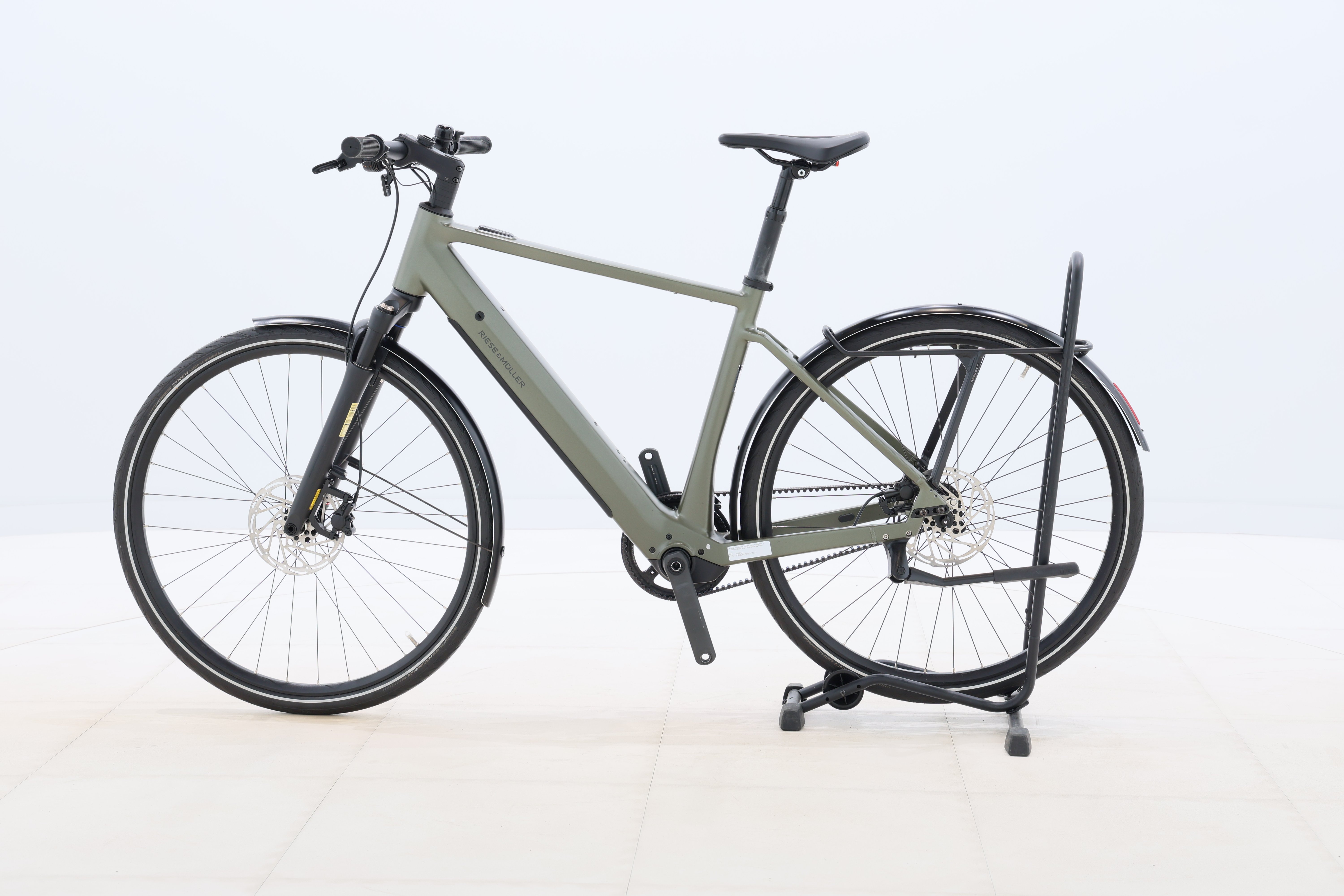 e3a6c708-872d-45e5-97d8-6e022cd0ea69