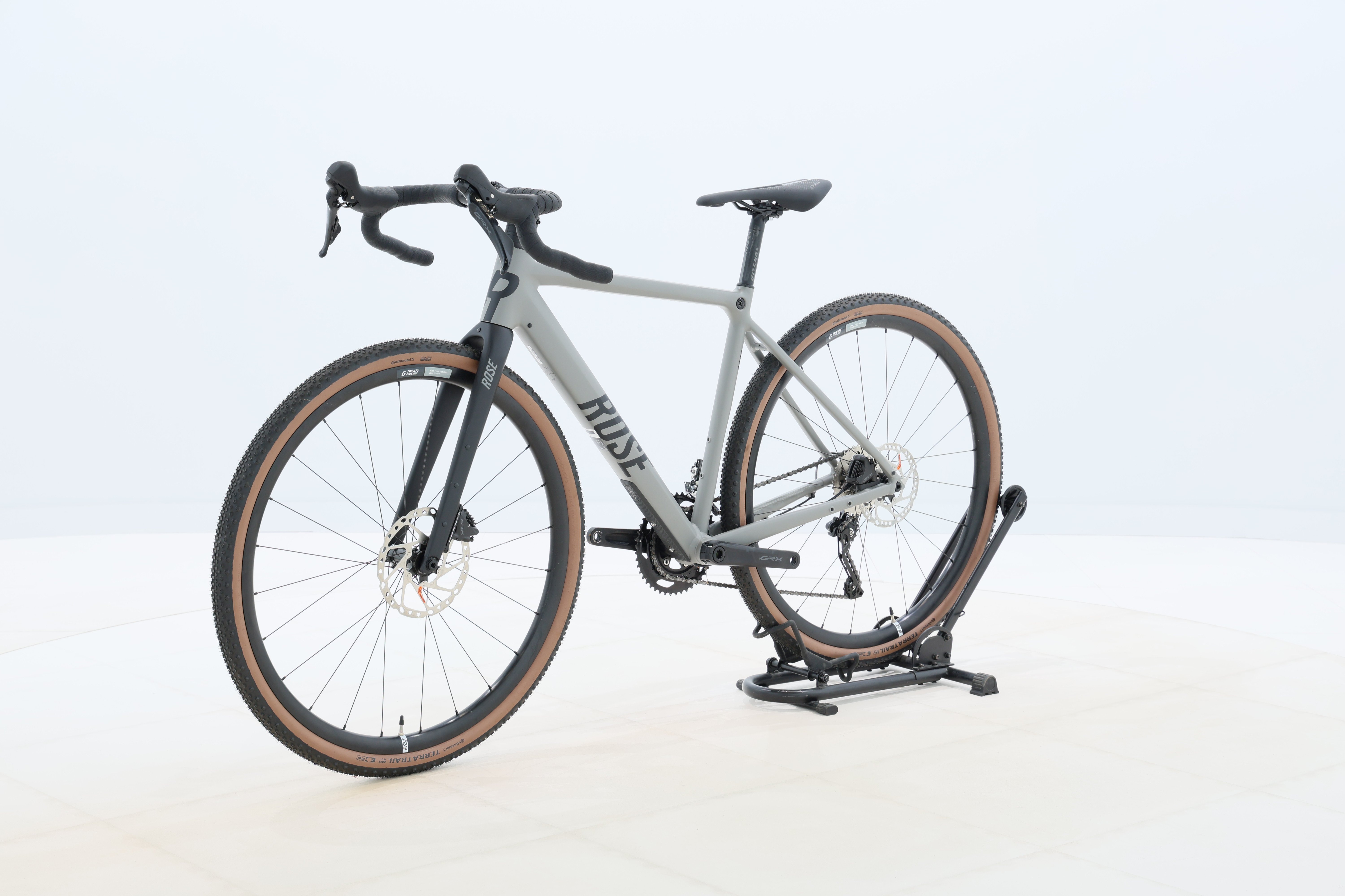 e27eb29a-1cdb-460f-a8b6-4a4b1d535361