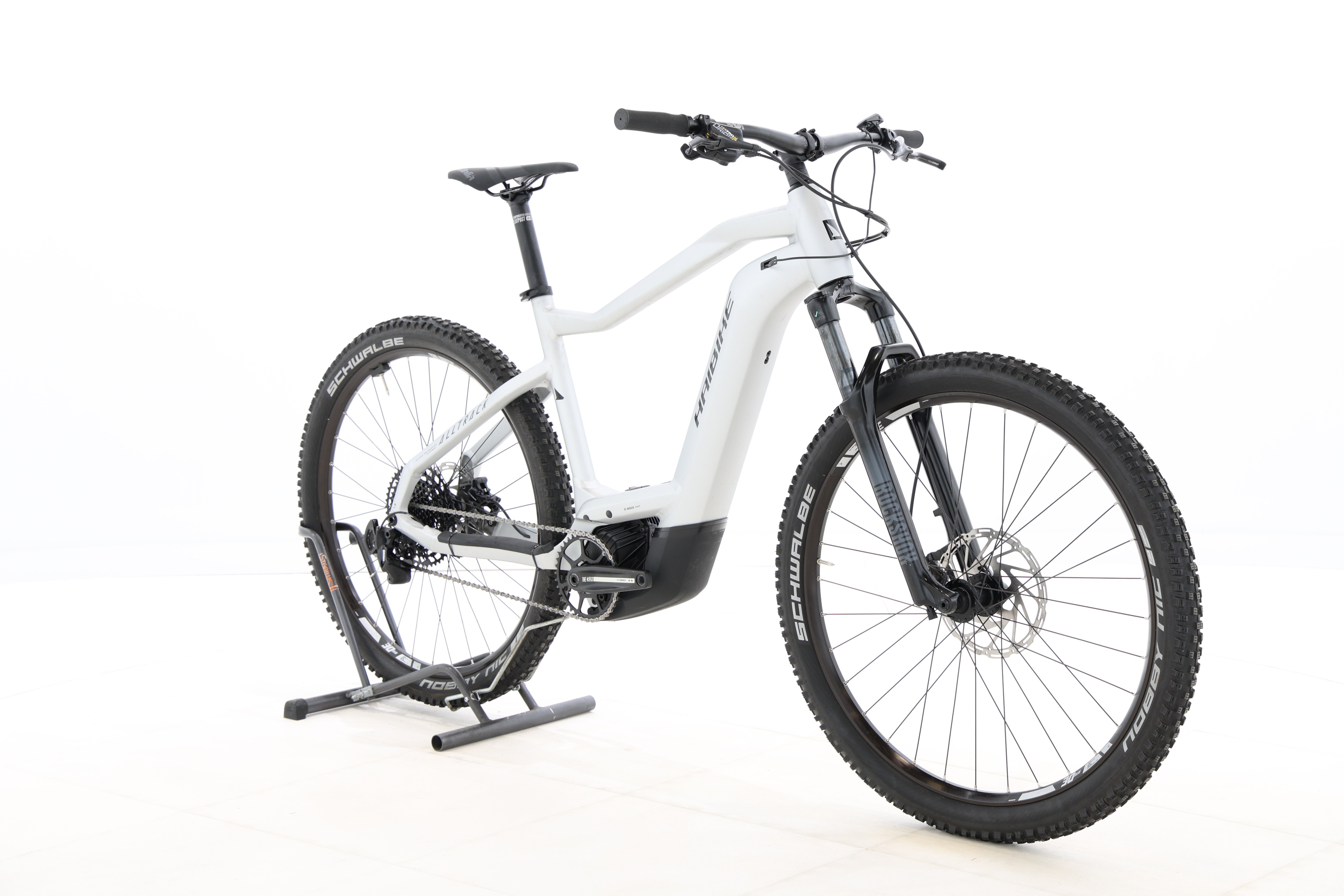 5293f6f9-951d-4ea8-9421-c233be3234de