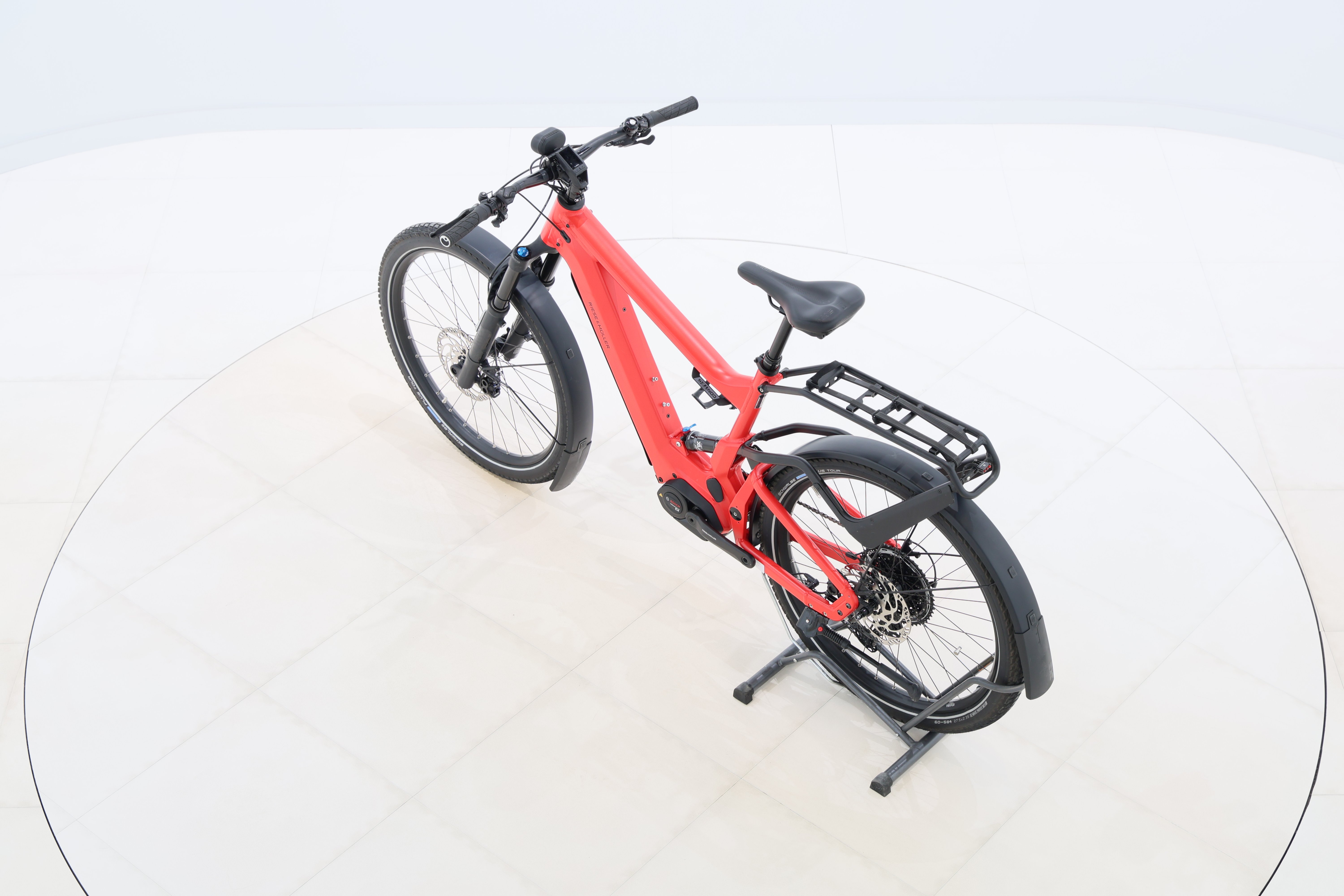 d8a6e47f-d171-460a-9833-5bd24f34b721