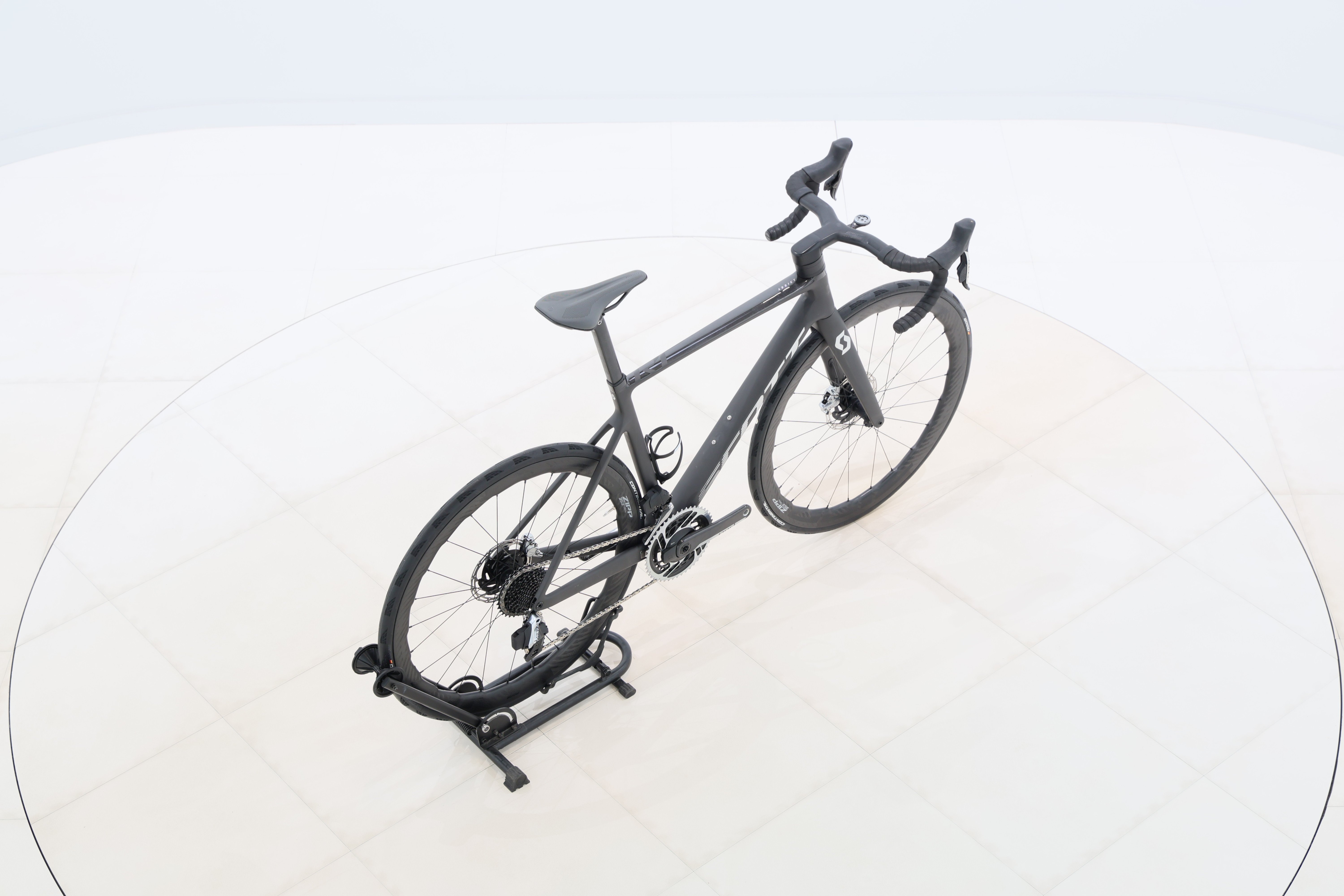 43c61fdc-2d27-43f3-9bb9-69fe7c03076b