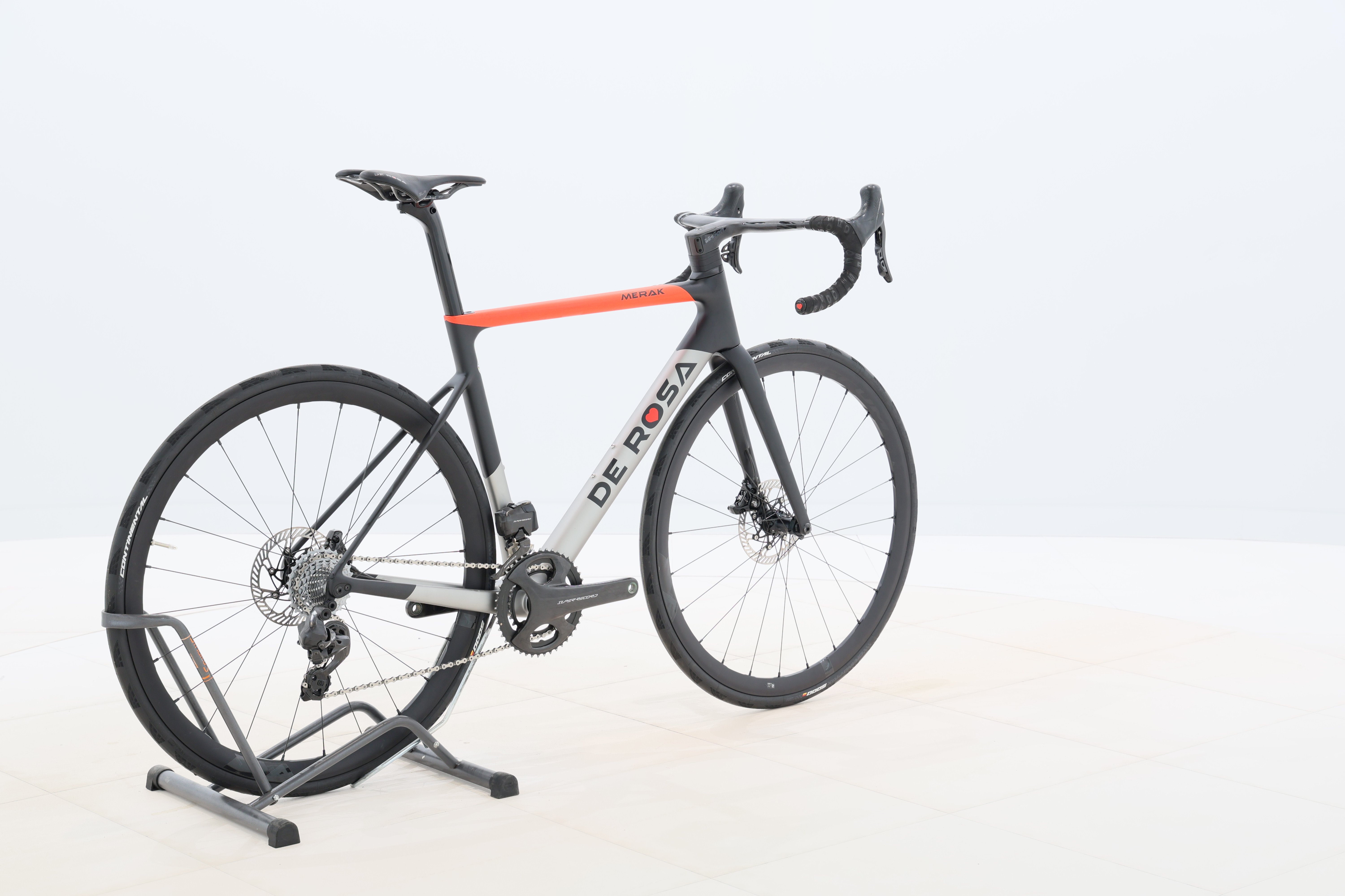 48e54627-9478-4c77-bbe3-d687e6c96e8b