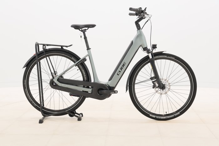 Cube SUPREME RT HYBRID PRO 625 2023