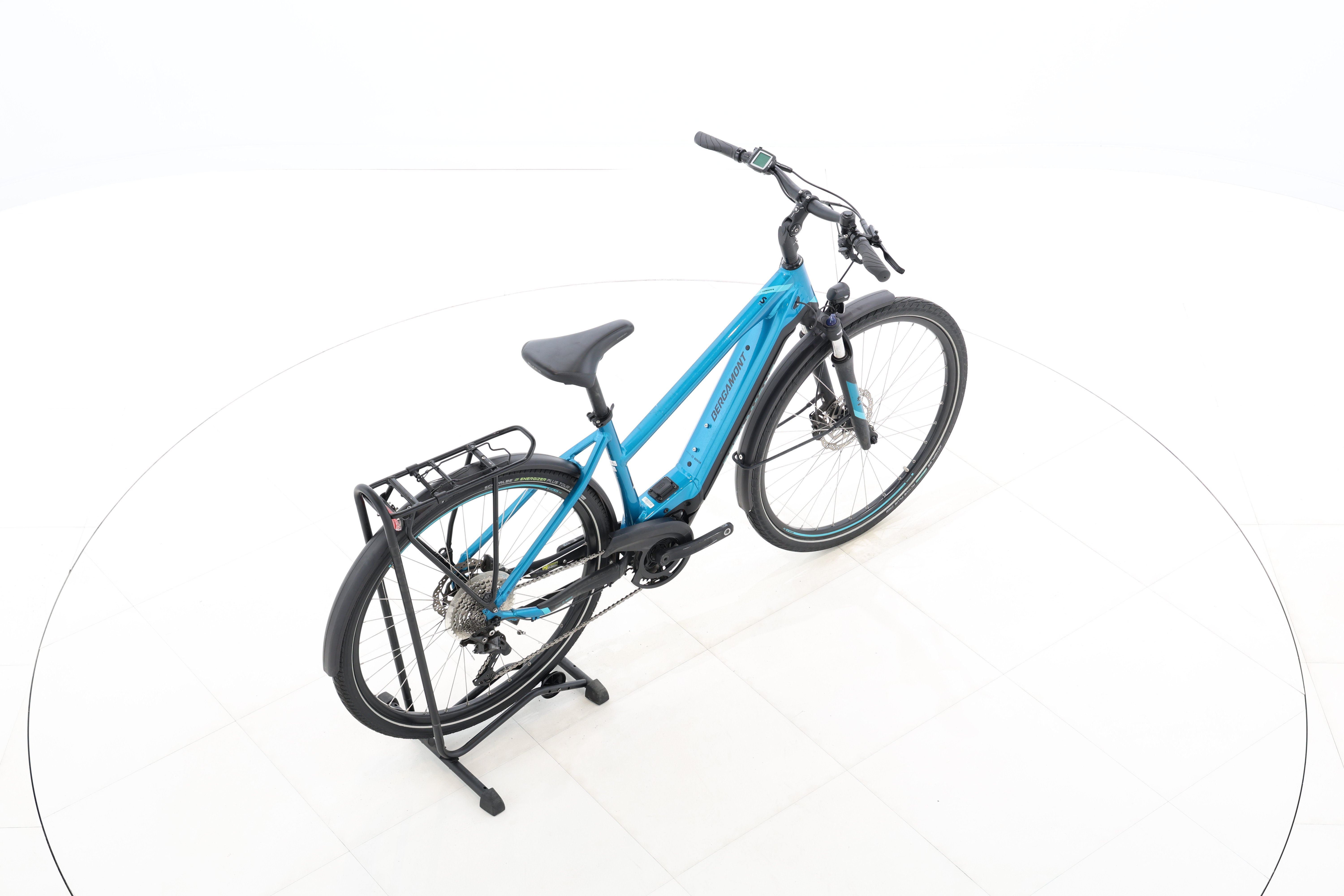 a056f3a2-c8d3-4d39-bfcb-b572393a0d3b