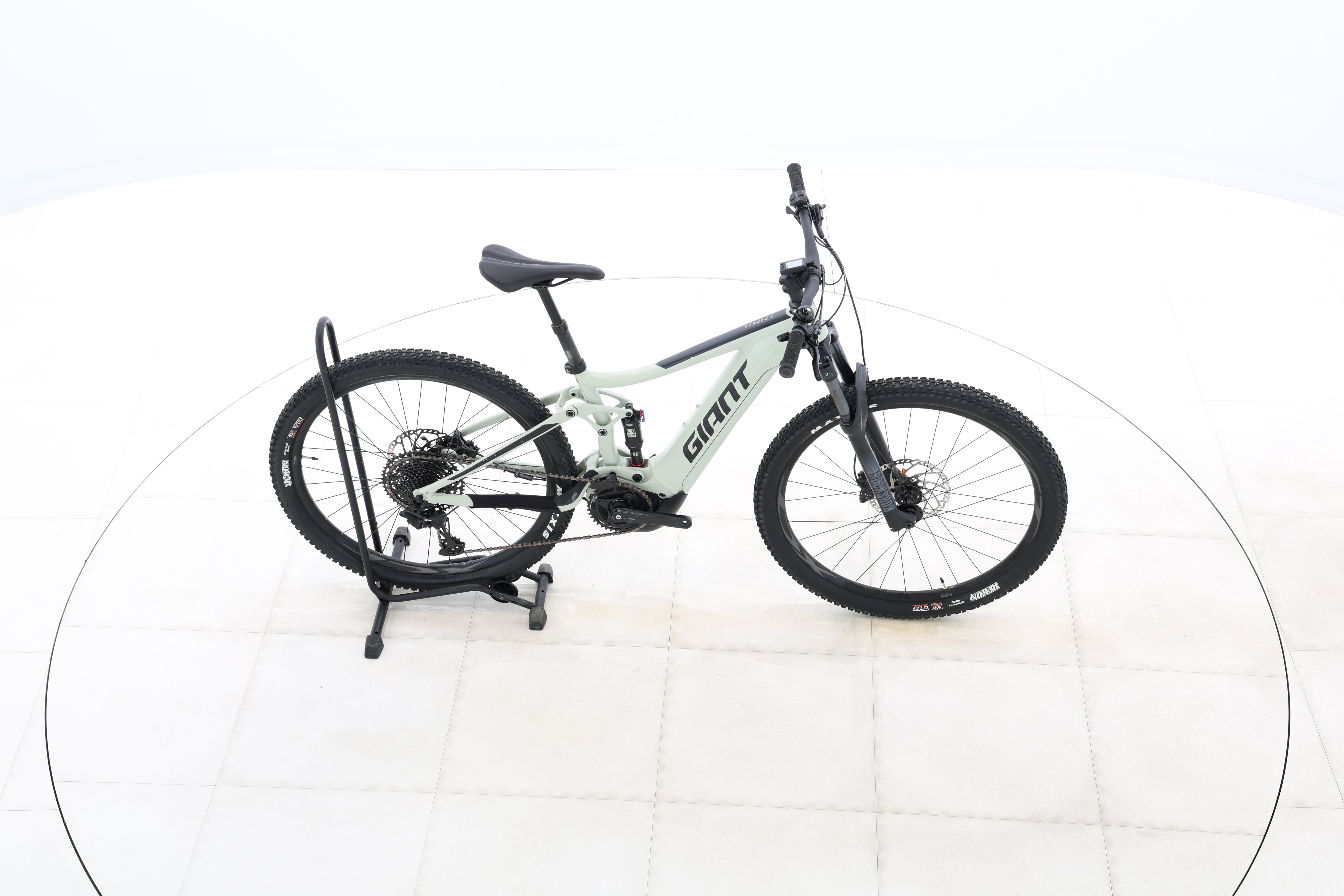 6cc88857-60ce-400e-8e0a-17e1a6e042c5