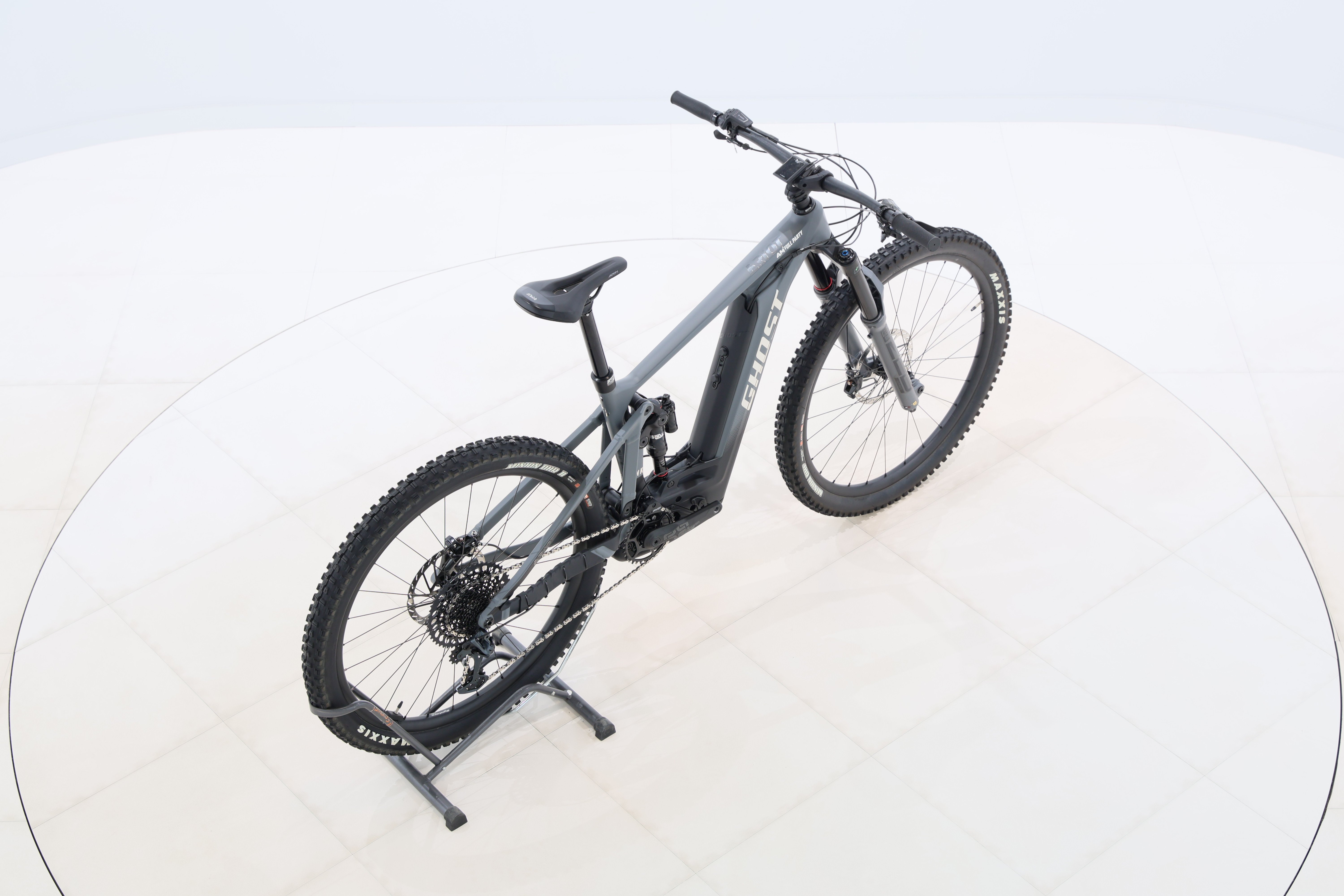 5ffa58f1-5764-4314-b21c-f293f9a30e39