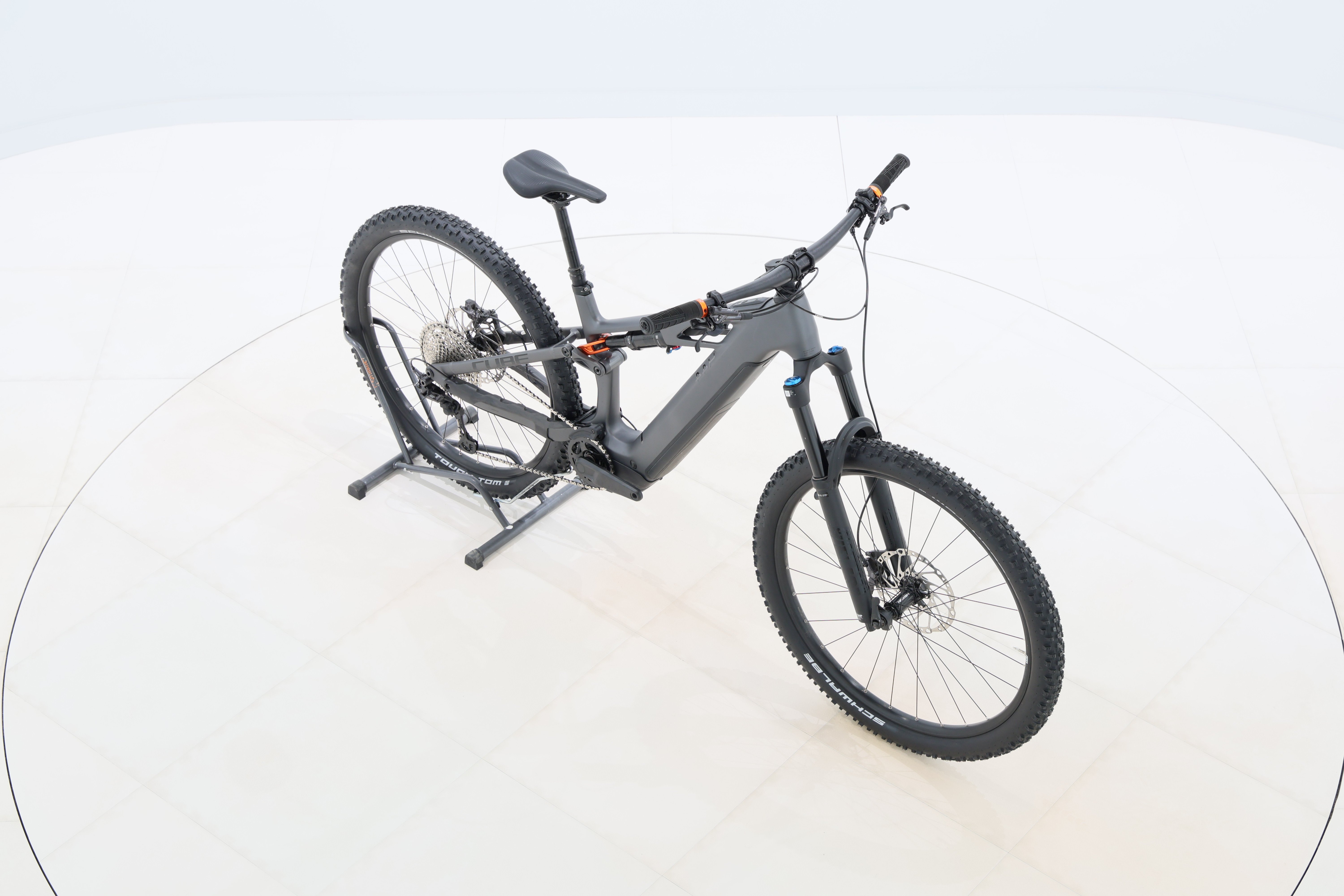 f863da9b-1c82-43a7-8eca-c0353bb51ecd