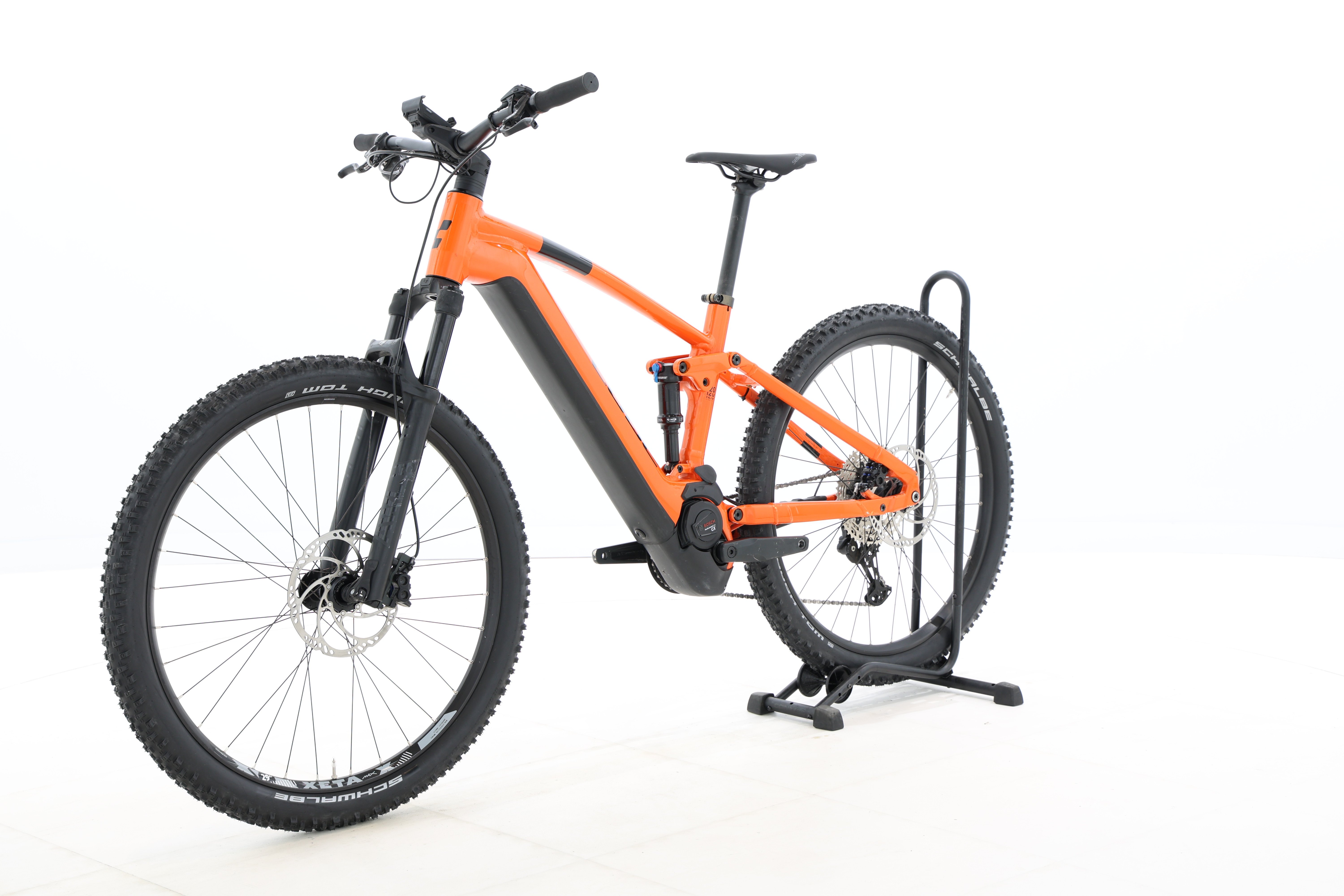 e1c7d06d-dbe0-4e20-8b43-40ba0775214c