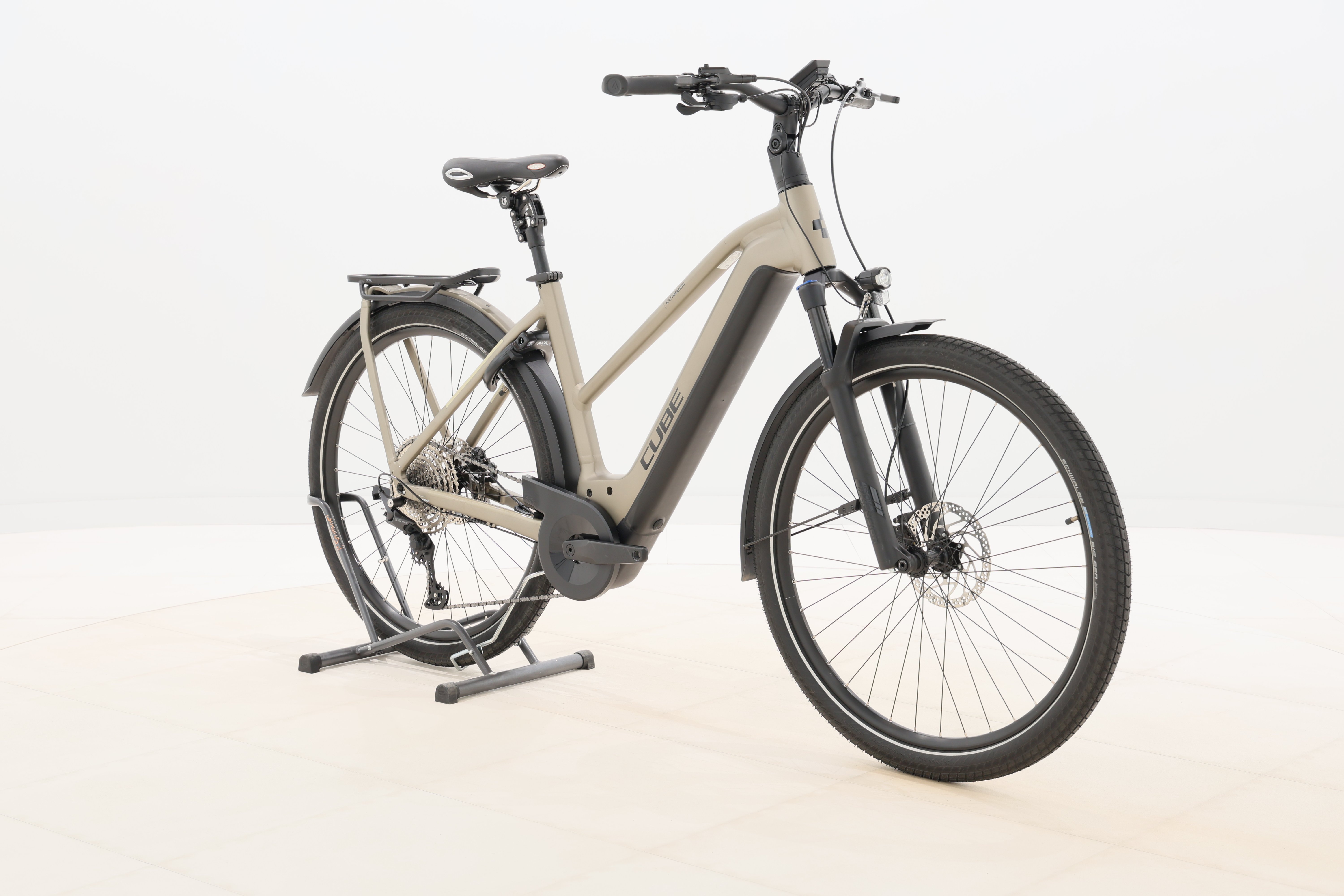 c36f7871-5734-44c3-934a-243e327a4f3b